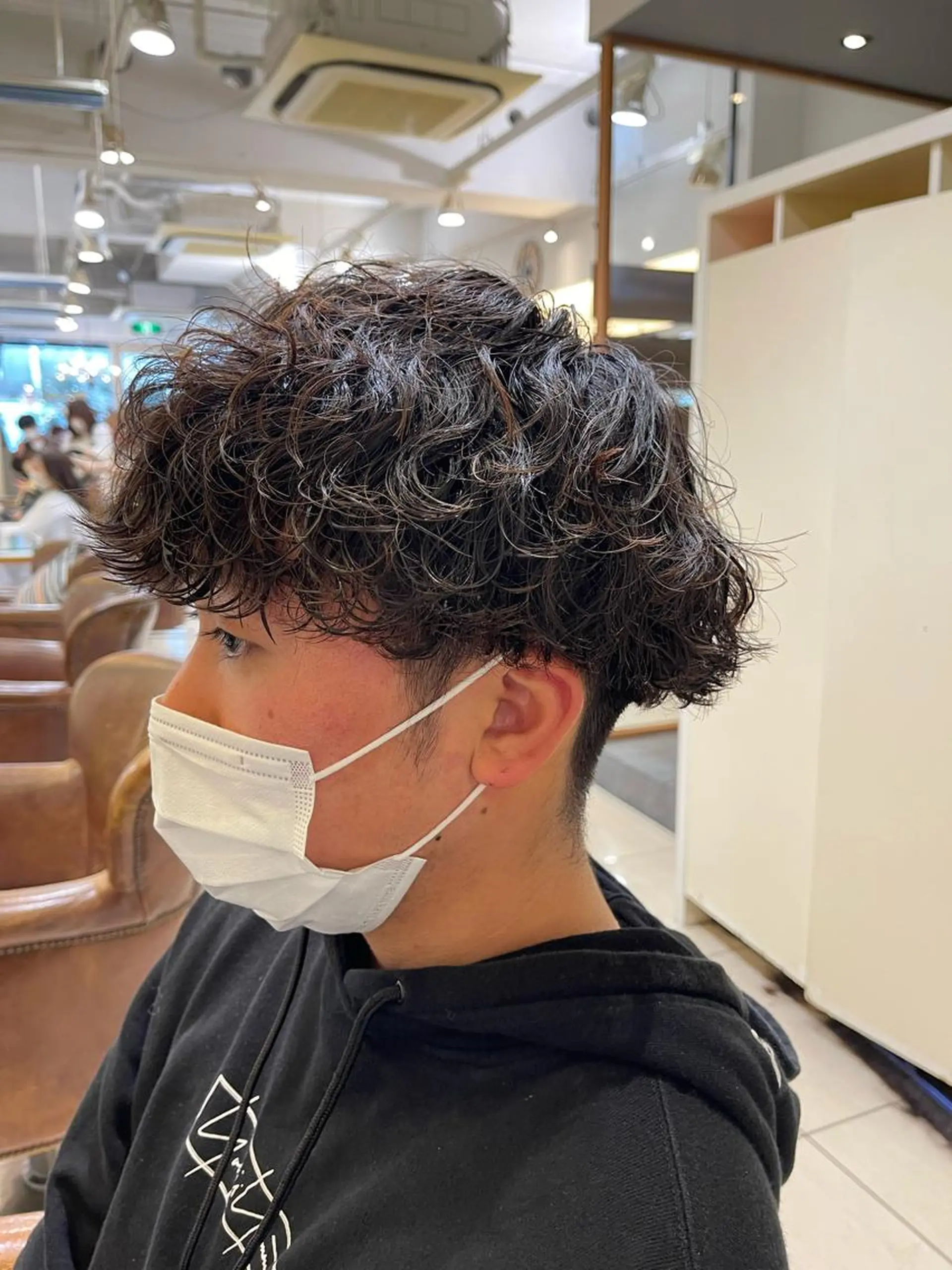 パーマ メンズ メンズパーマ 波巻きパーマ 山下 直人のヘアスタイル