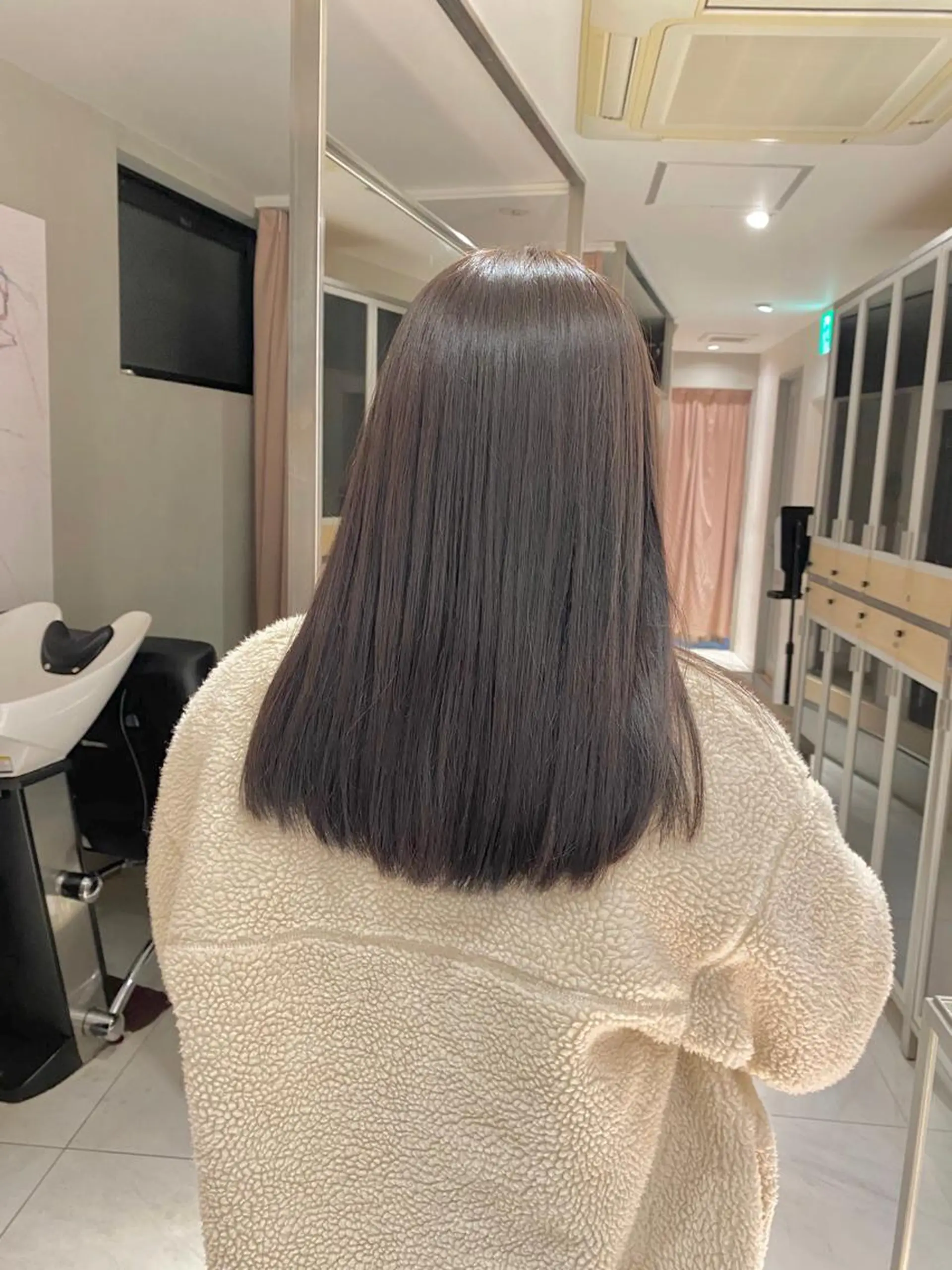 ロング カラー ヘアアレンジ カット トリートメント 赤み消しグレージュ 🫒reonのヘアスタイル