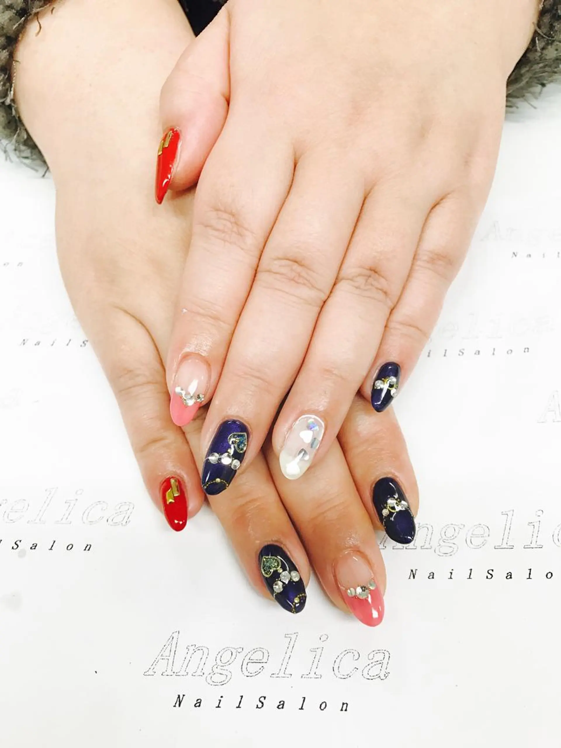 ネイル Angelica ネイリストのネイルデザイン