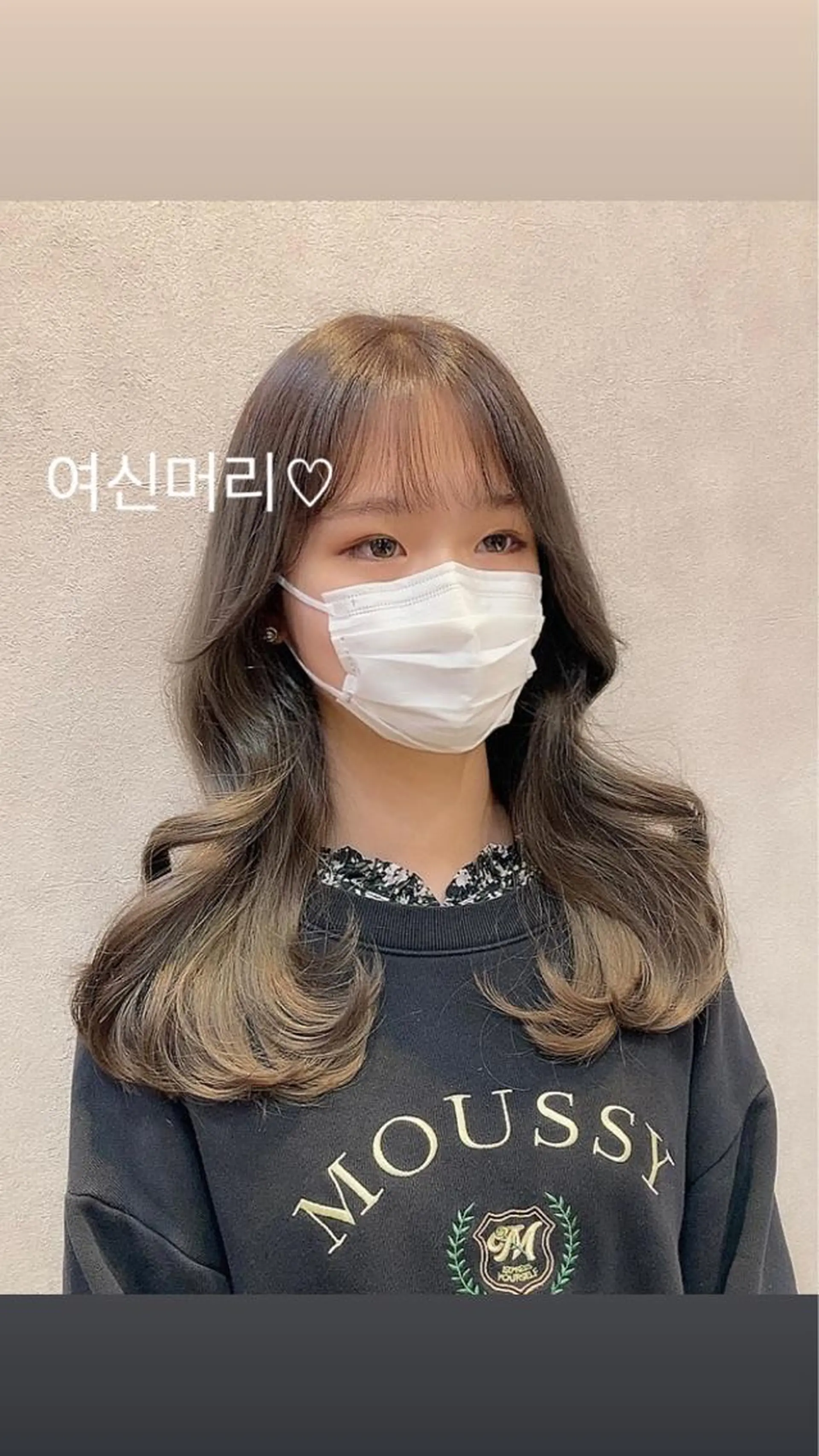 セミロング カラー ヨシンモリ 韓国風ヘア 🩷韓国ヘア/ミディ アム🩷Maikaのヘアスタイル