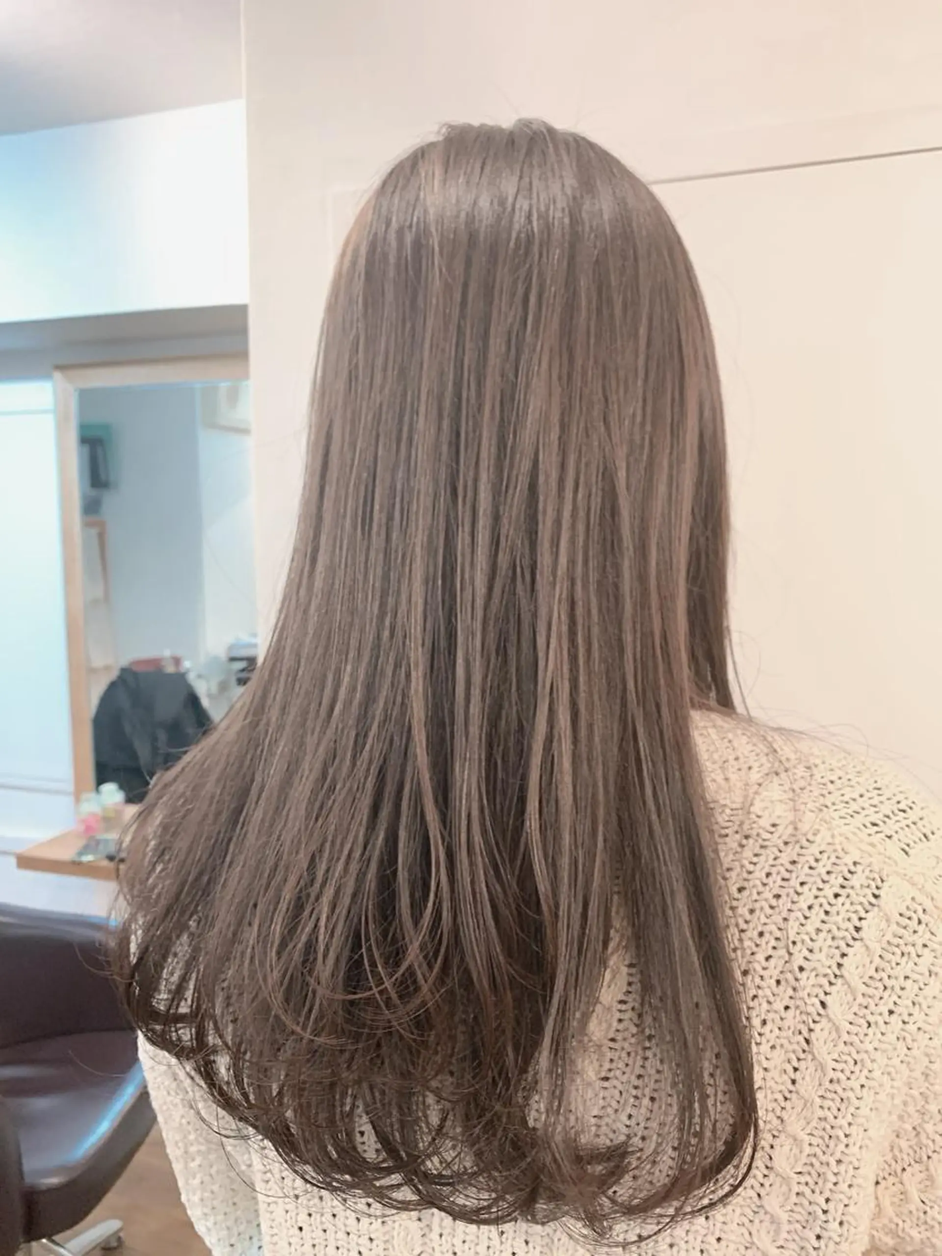 ロング カラー エンドウ ミノリ🤎 /半個室/レイヤーのヘアスタイル