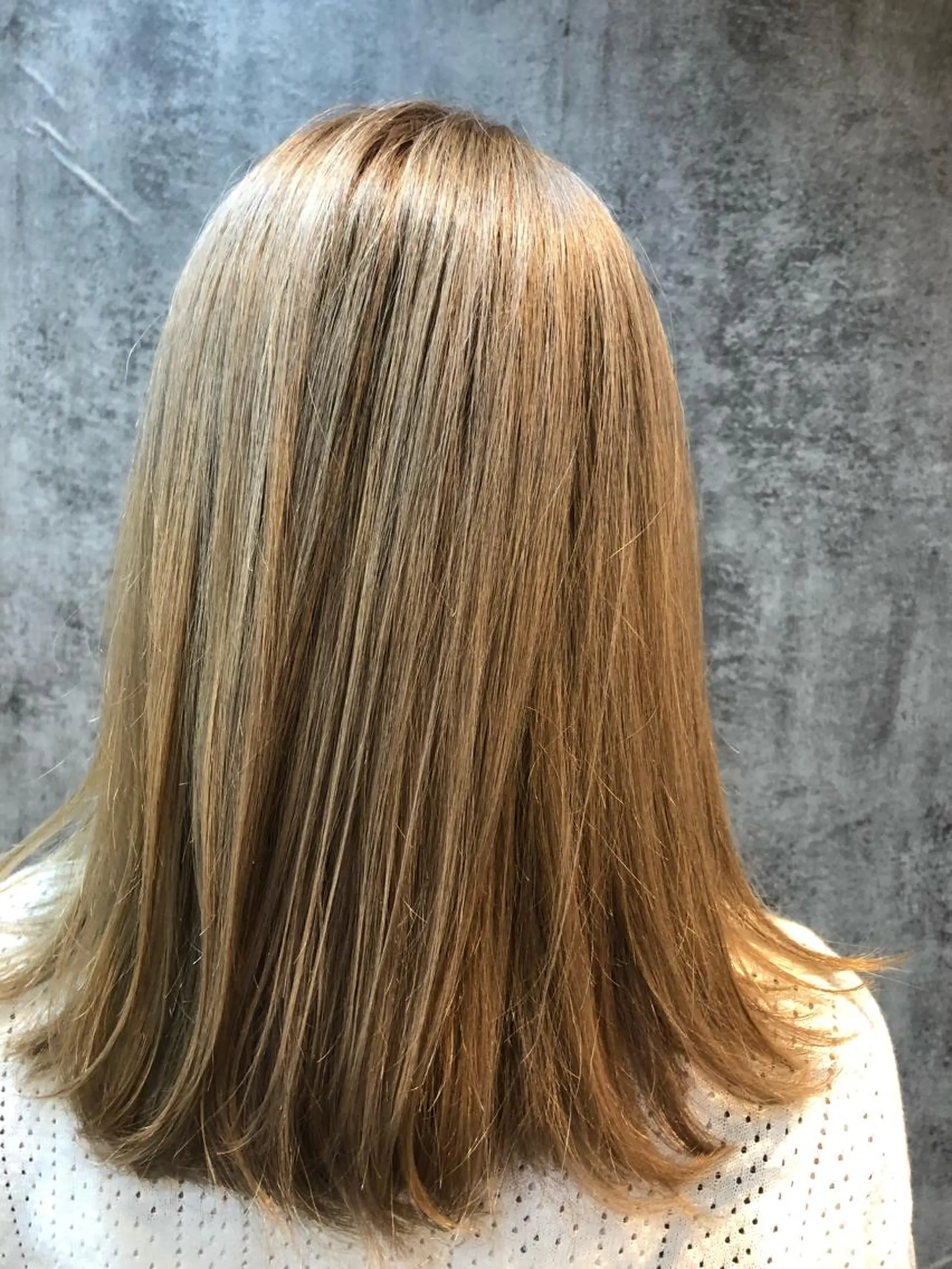 ミディアム カラー 🎨ショートの神様 /神評価🎨原田公祐のヘアスタイル