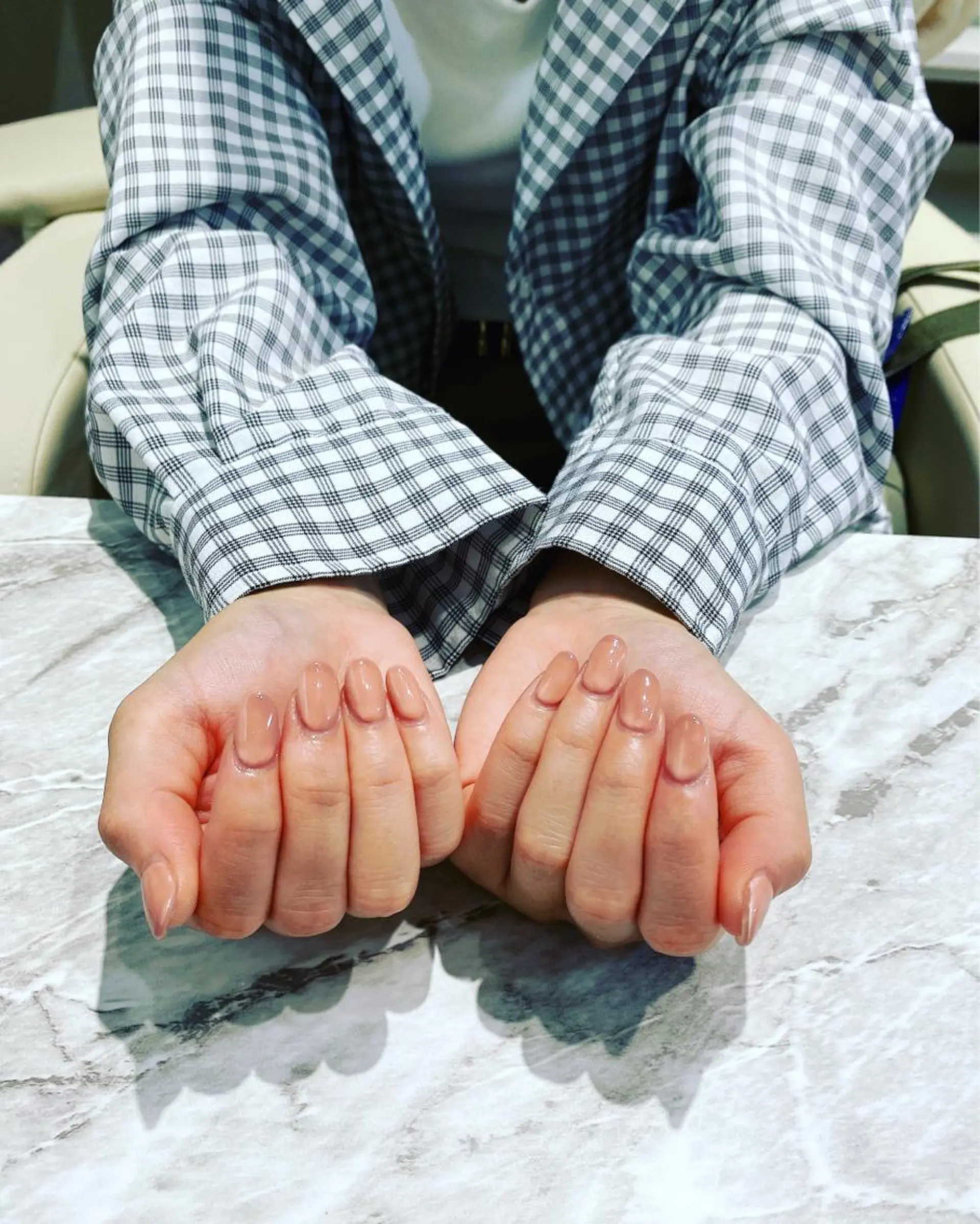 ネイル 氷ネイル・うるうるネイル ハンドネイル フットネイル ハンドケア nail salon  AlgeTy所属・✴︎:.｡. MAKI.｡.:✴︎のネイルデザイン