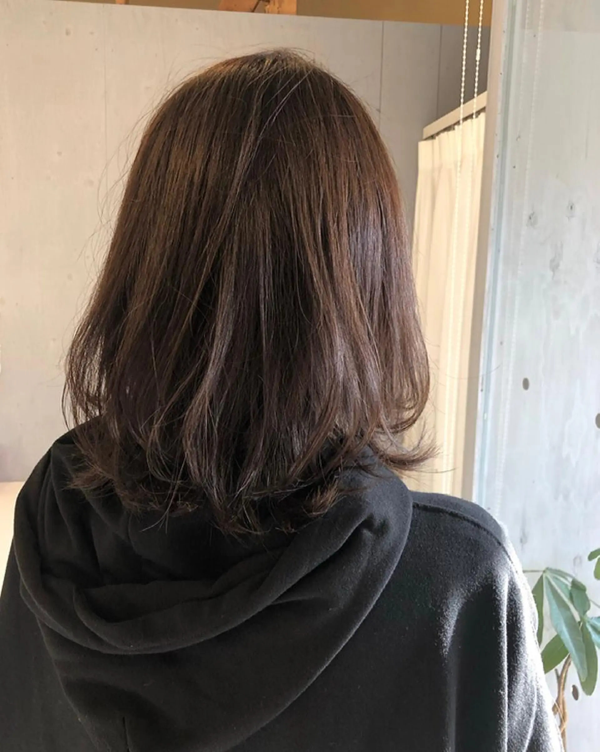 ショート カラー アッシュ ベージュカラー 透明感カラー イルミナカラー カノエ 乃木店のヘアスタイル