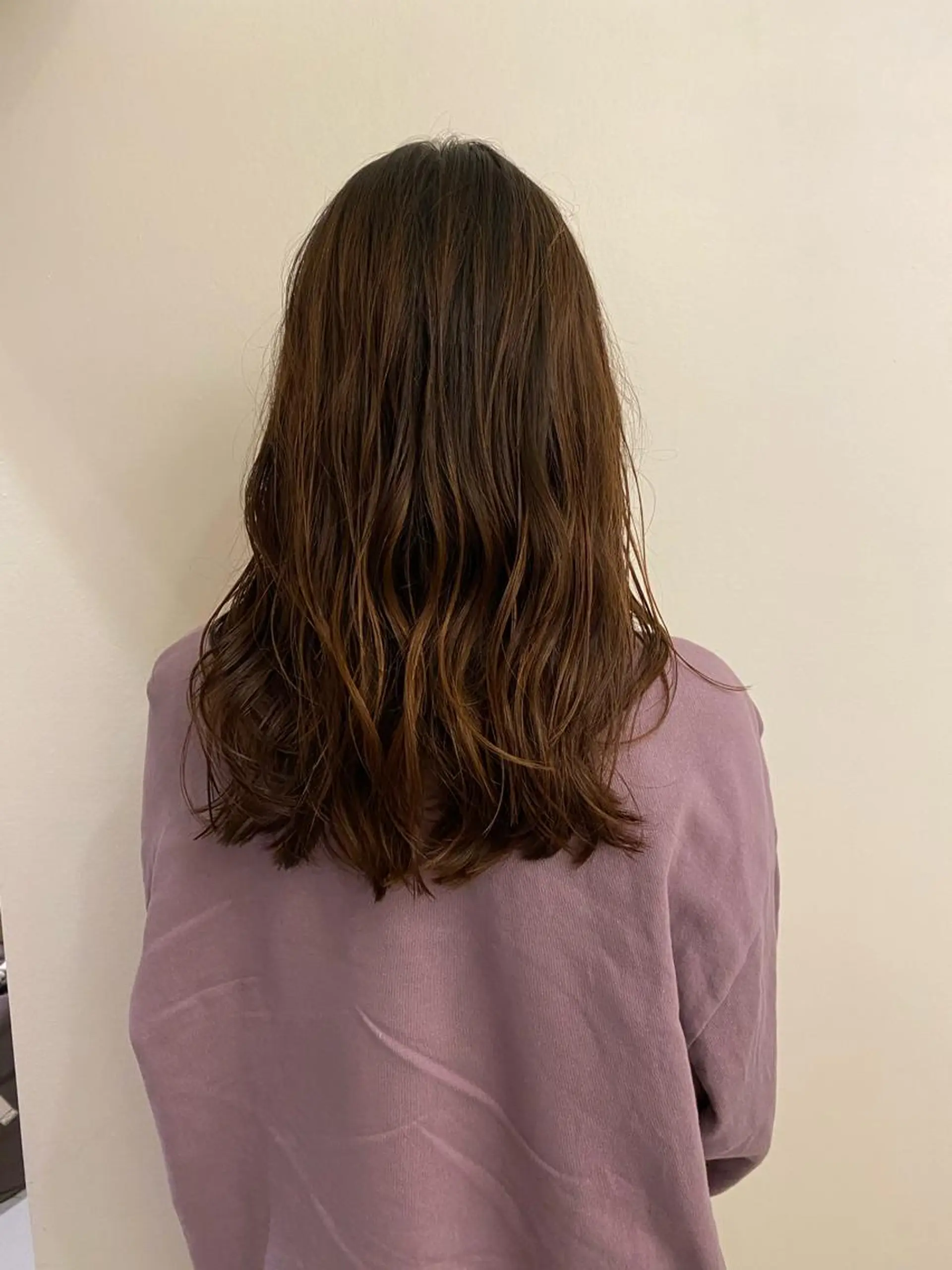 セミロング パーマ セミロングパーマ カット パーマ トリートメント 吉田 光佑のヘアスタイル