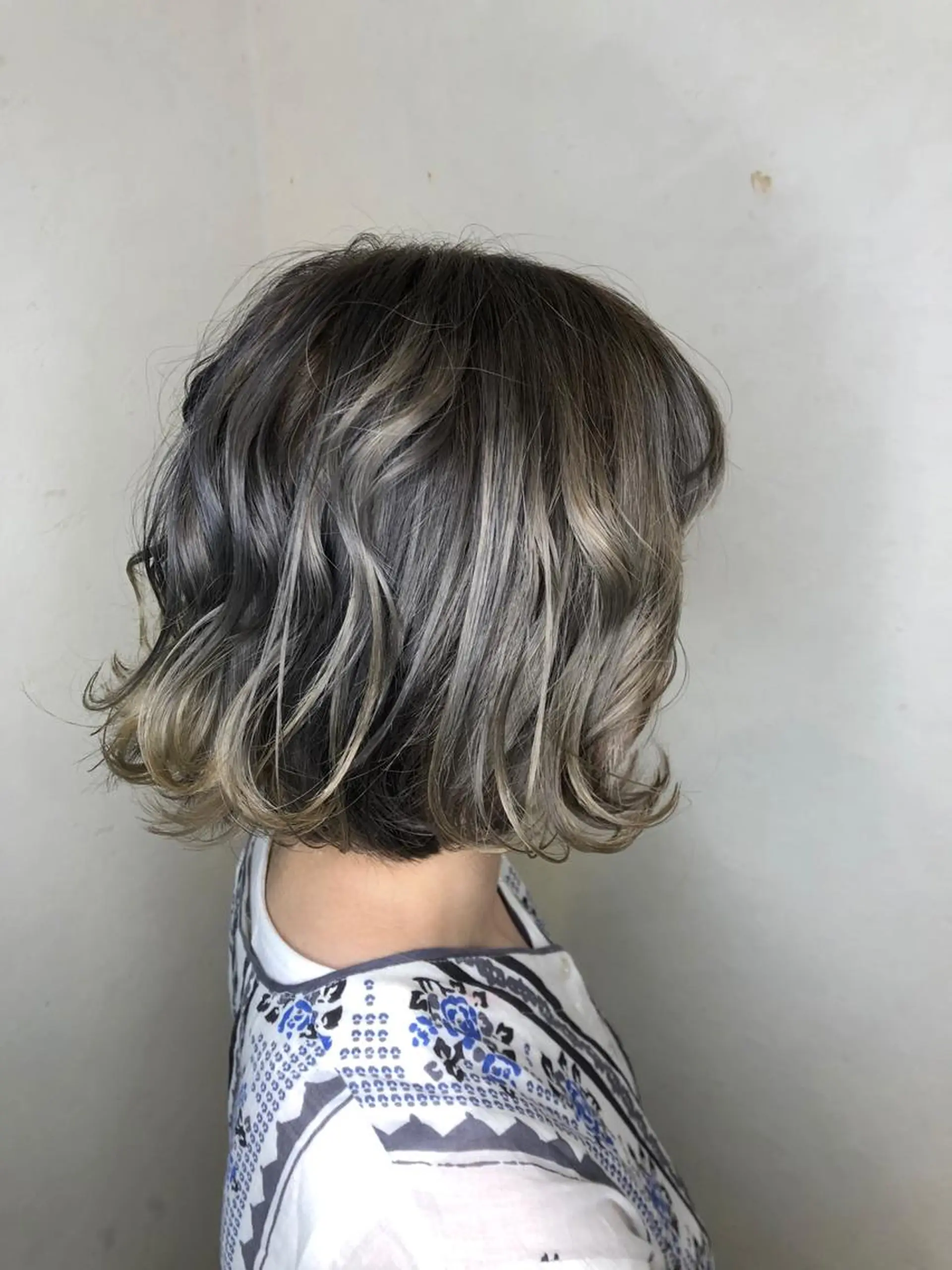 ショート カラー 透明感カラー グレージュ カット ヘアカラー トリートメント JILBLAN京都 ショート/ハイライトのヘアスタイル