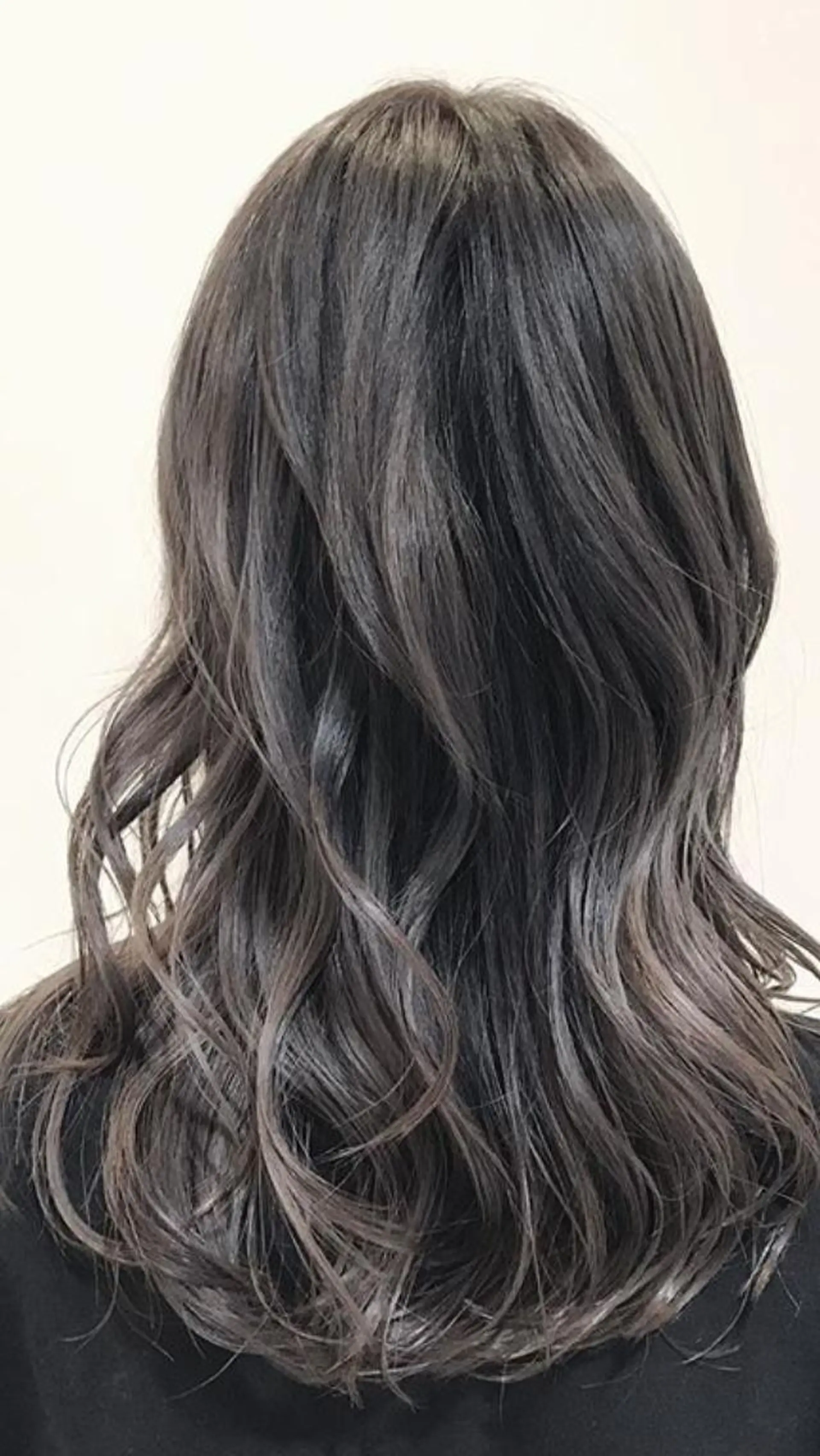 カラー アディクシーカラー ヘアカラー トリートメント 山崎 晃治のヘアスタイル