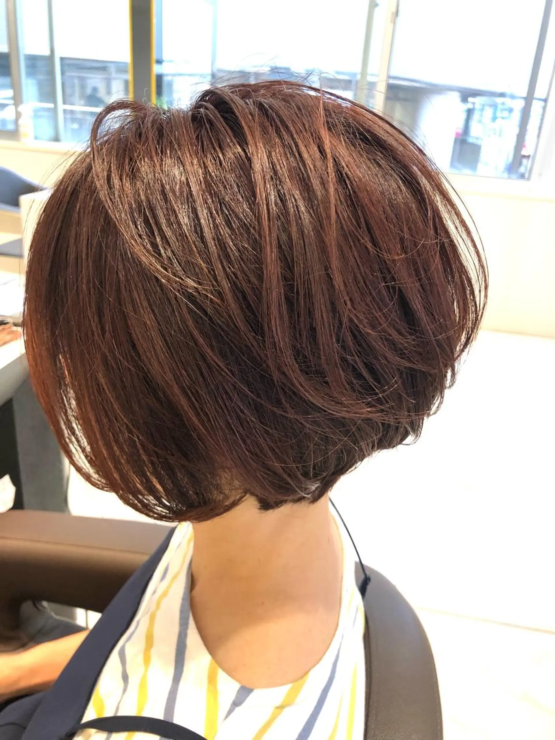 ショート カラー ヘアカラー トリートメント 井口 真人のヘアスタイル