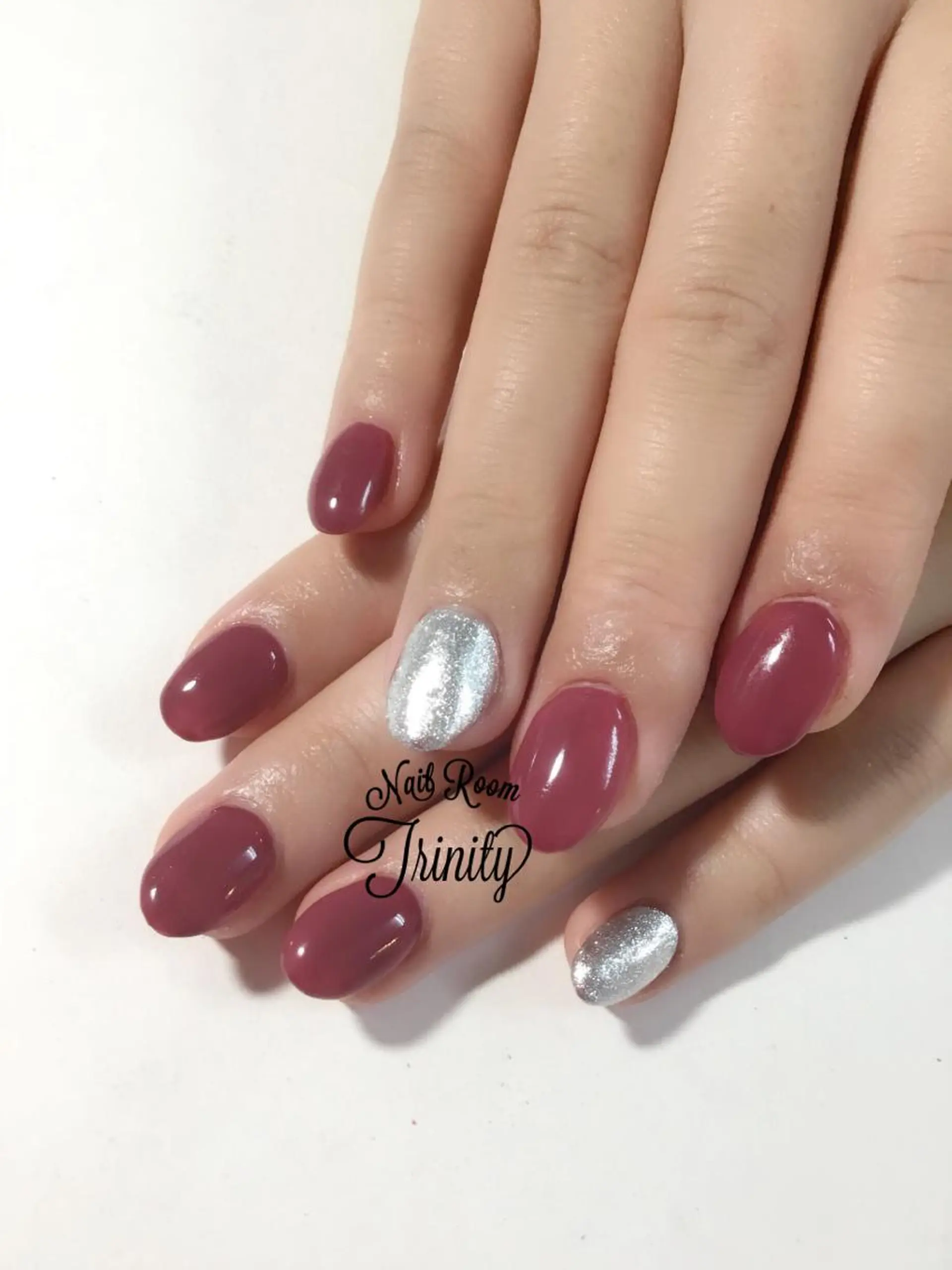 ネイル Trinity staffのネイルデザイン