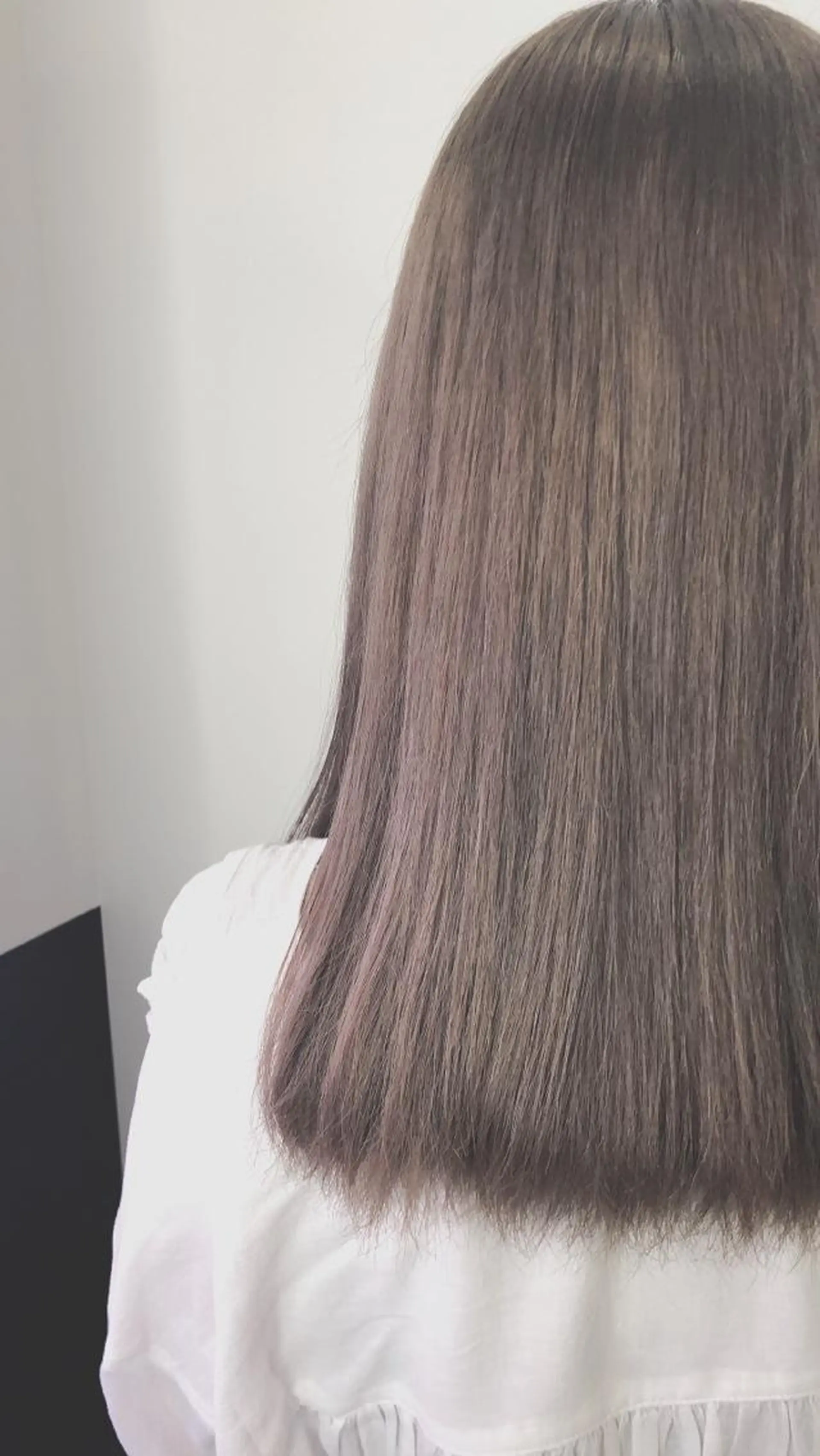 セミロング カラー 🧸プルエクステ❤︎ ネイルKAO🧸のヘアスタイル