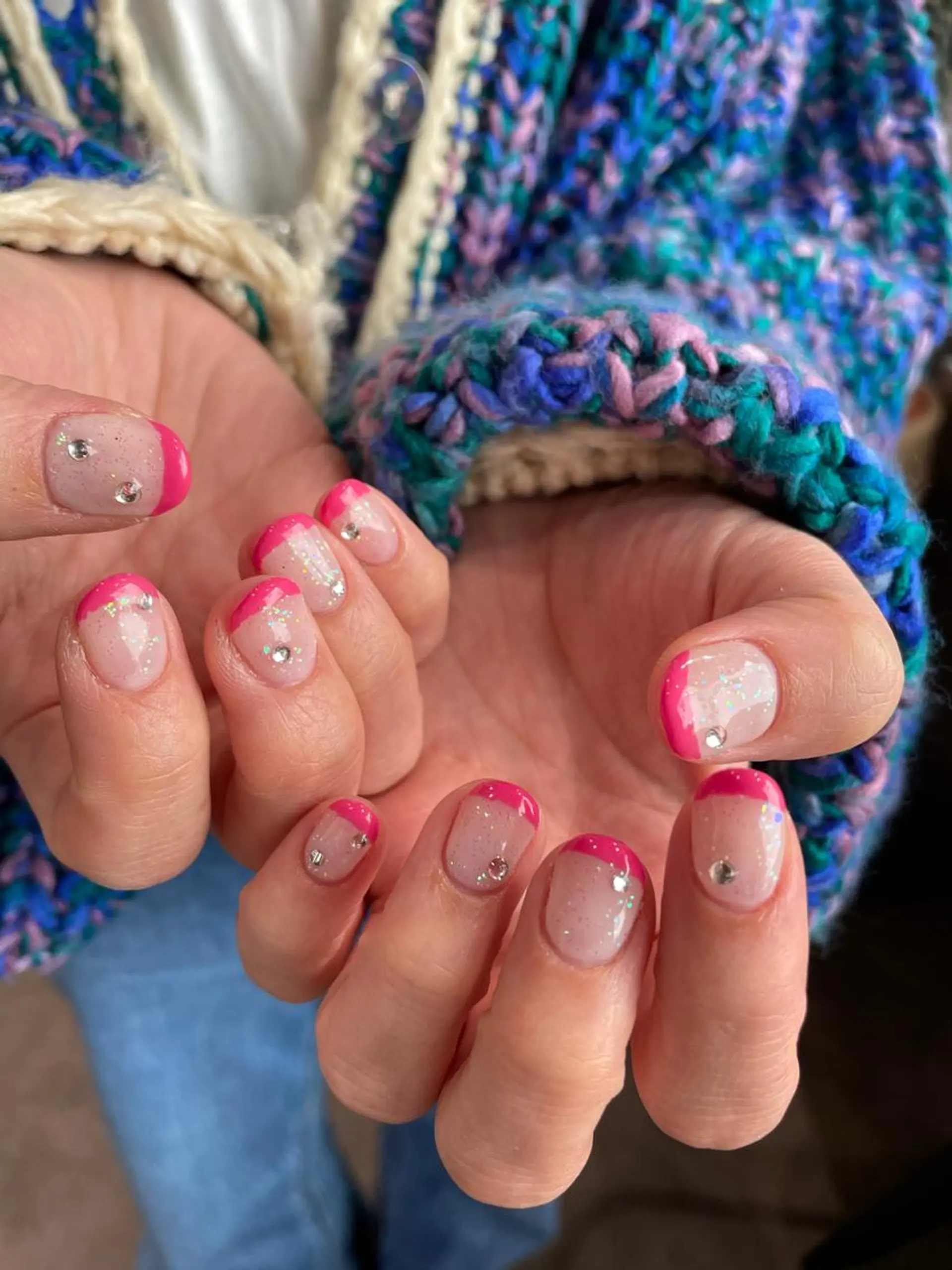 ネイル フレンチネイル キラキラネイル ラメ(グリッター) ストーンネイル ハンドネイル ナチュラル透明感🌱 小山美樹子のヘアスタイル