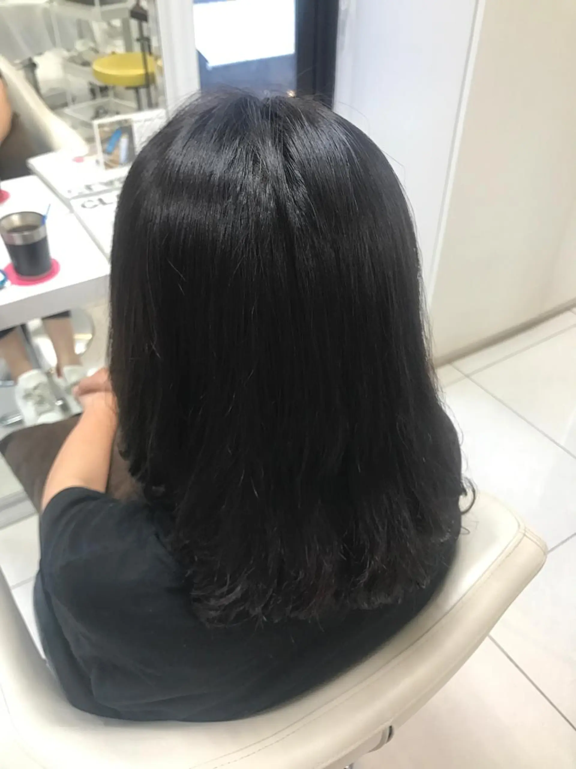 セミロング カラー 【暖色カラー特化】 中山由梨のヘアスタイル