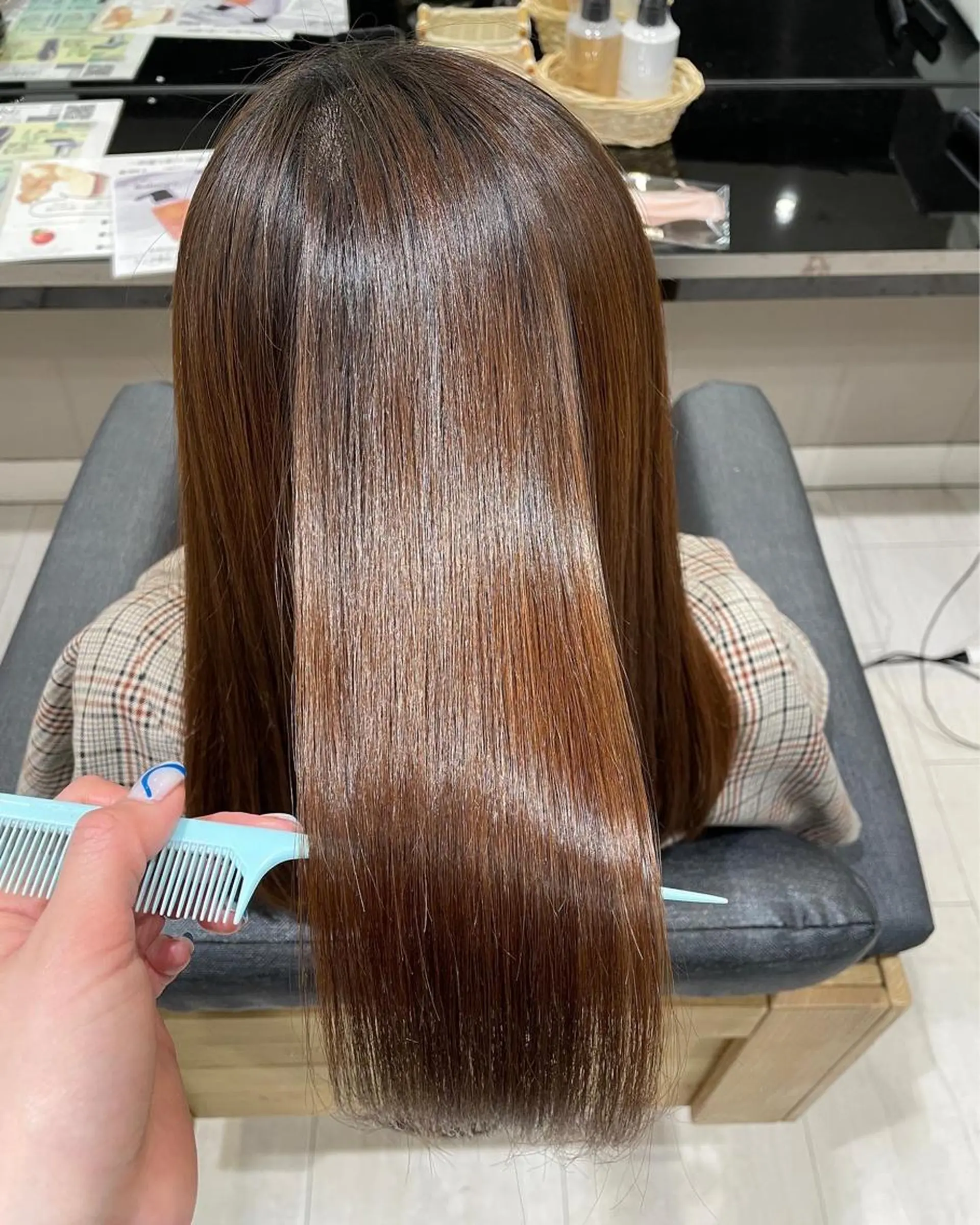 セミロング コトネ🫧 韓国風レイヤーカットのヘアスタイル