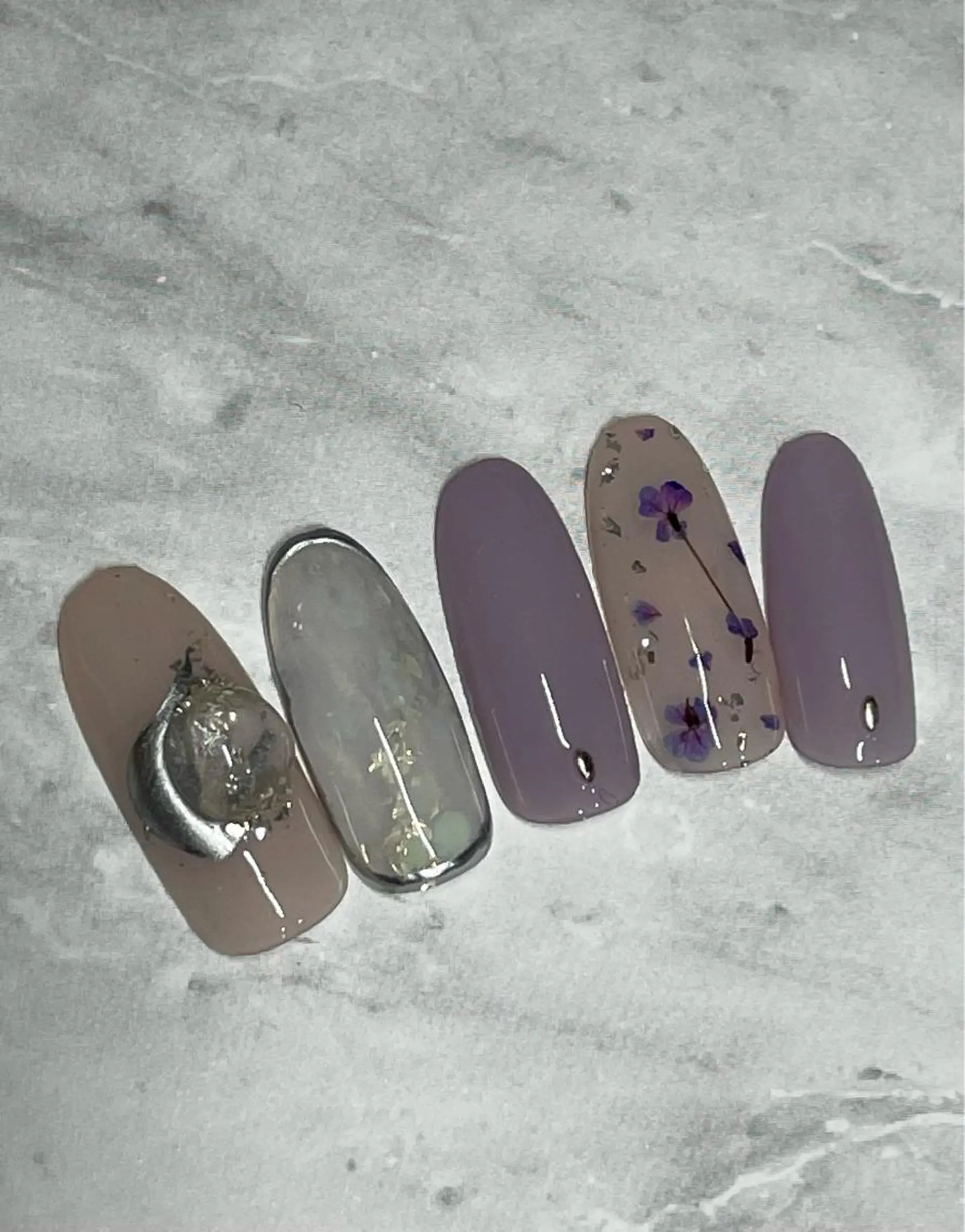 ネイル plume所属・plume Akiのネイルデザイン