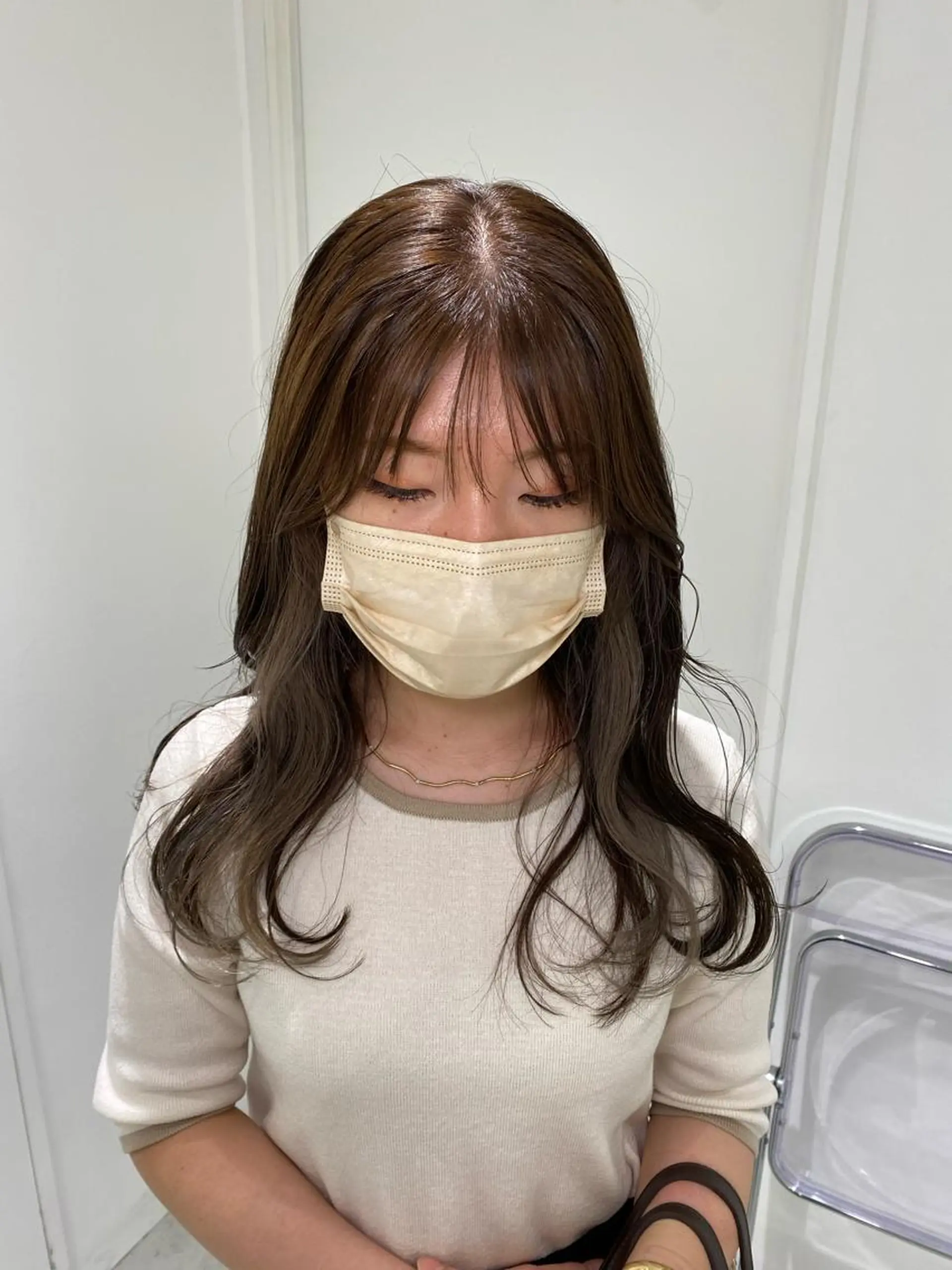 ロング カラー グレージュ kumon ayu ブリーチ/ハイトーンのヘアスタイル