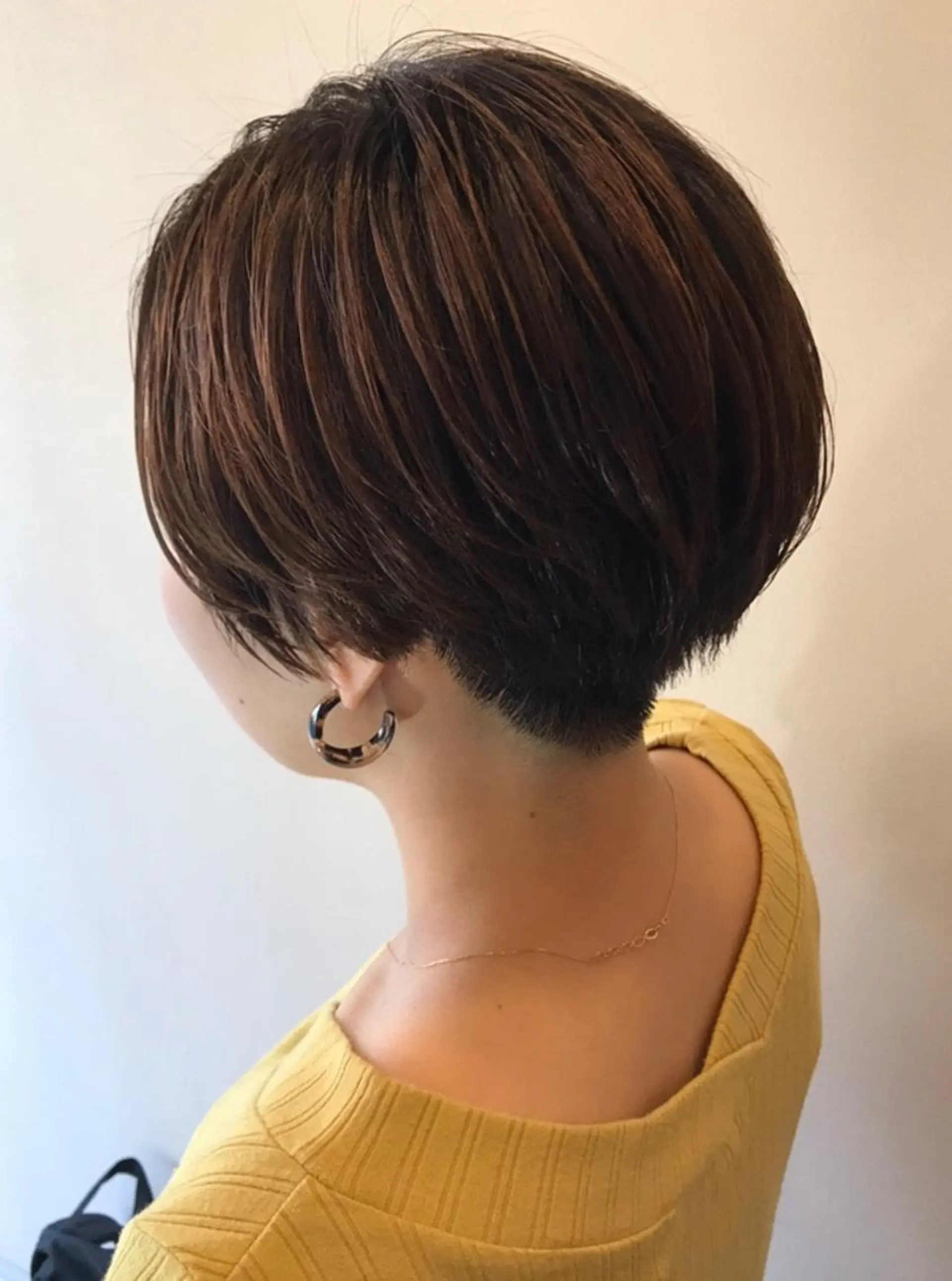 ショート ヨシダ トオルのヘアスタイル