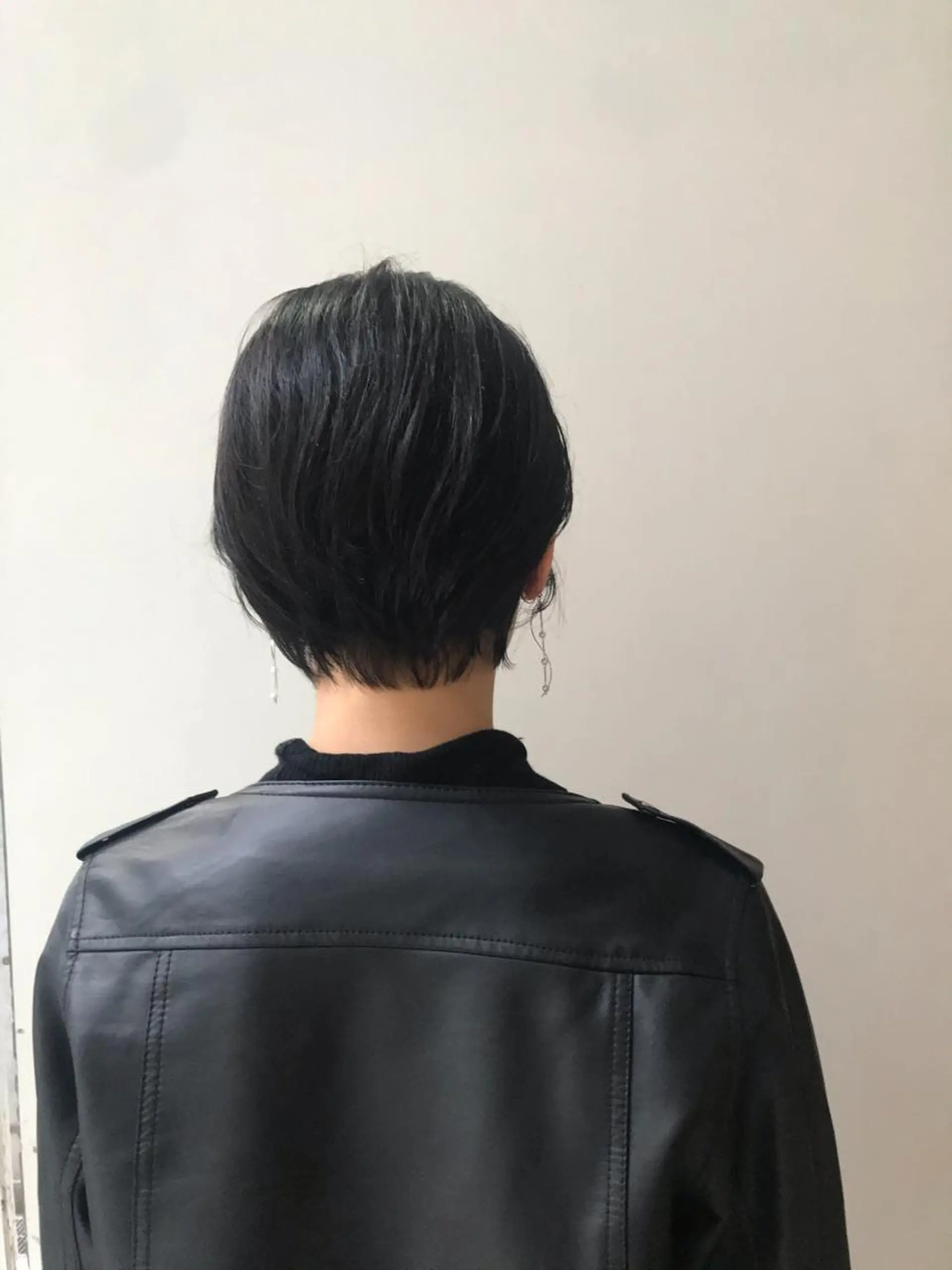 ショート les baladins du miroir所属・🍃YURI 🍃のヘアスタイル