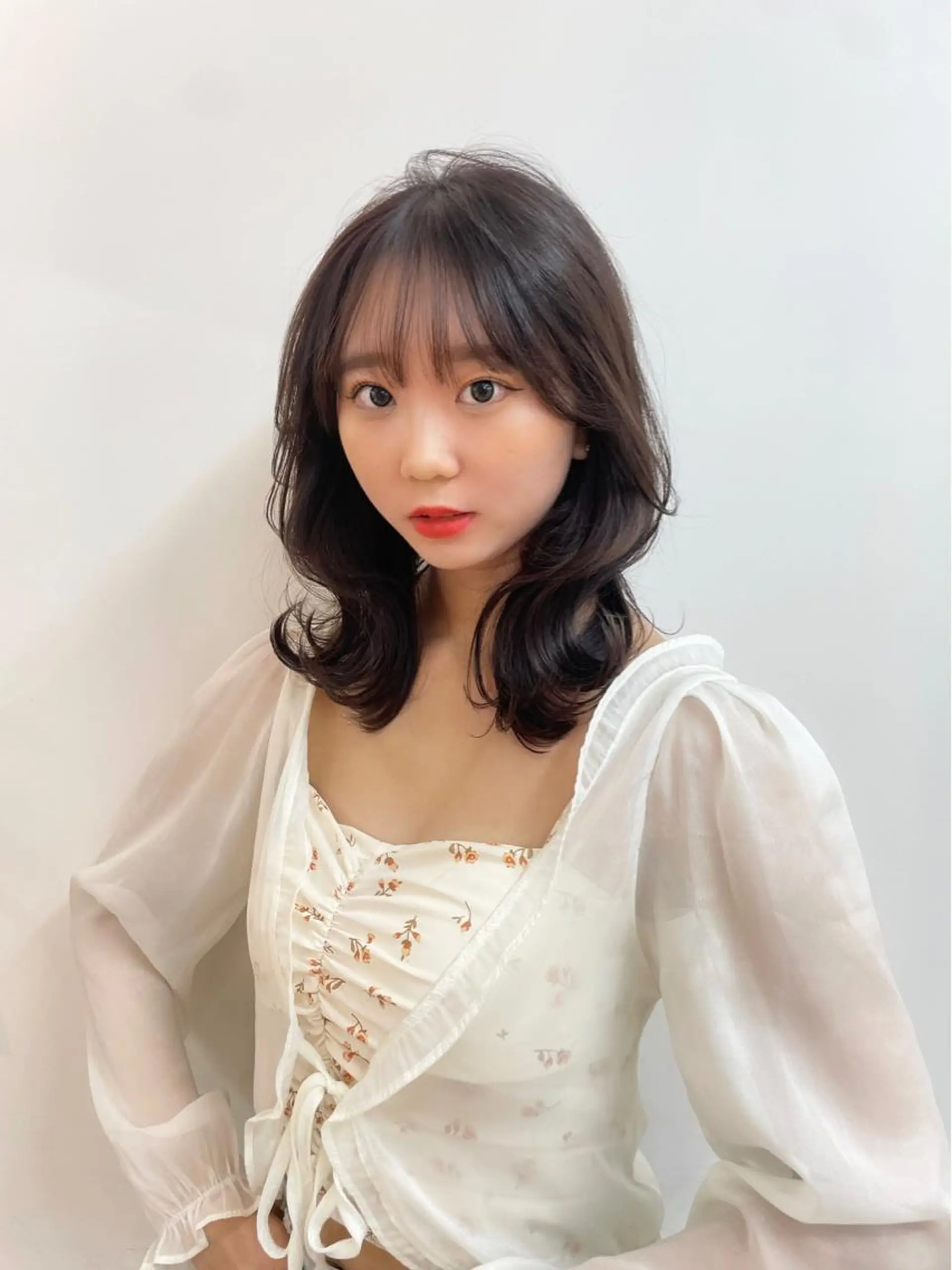 セミロング くびれヘア ❤️ショートカット ・顔周りカット❤️のヘアスタイル