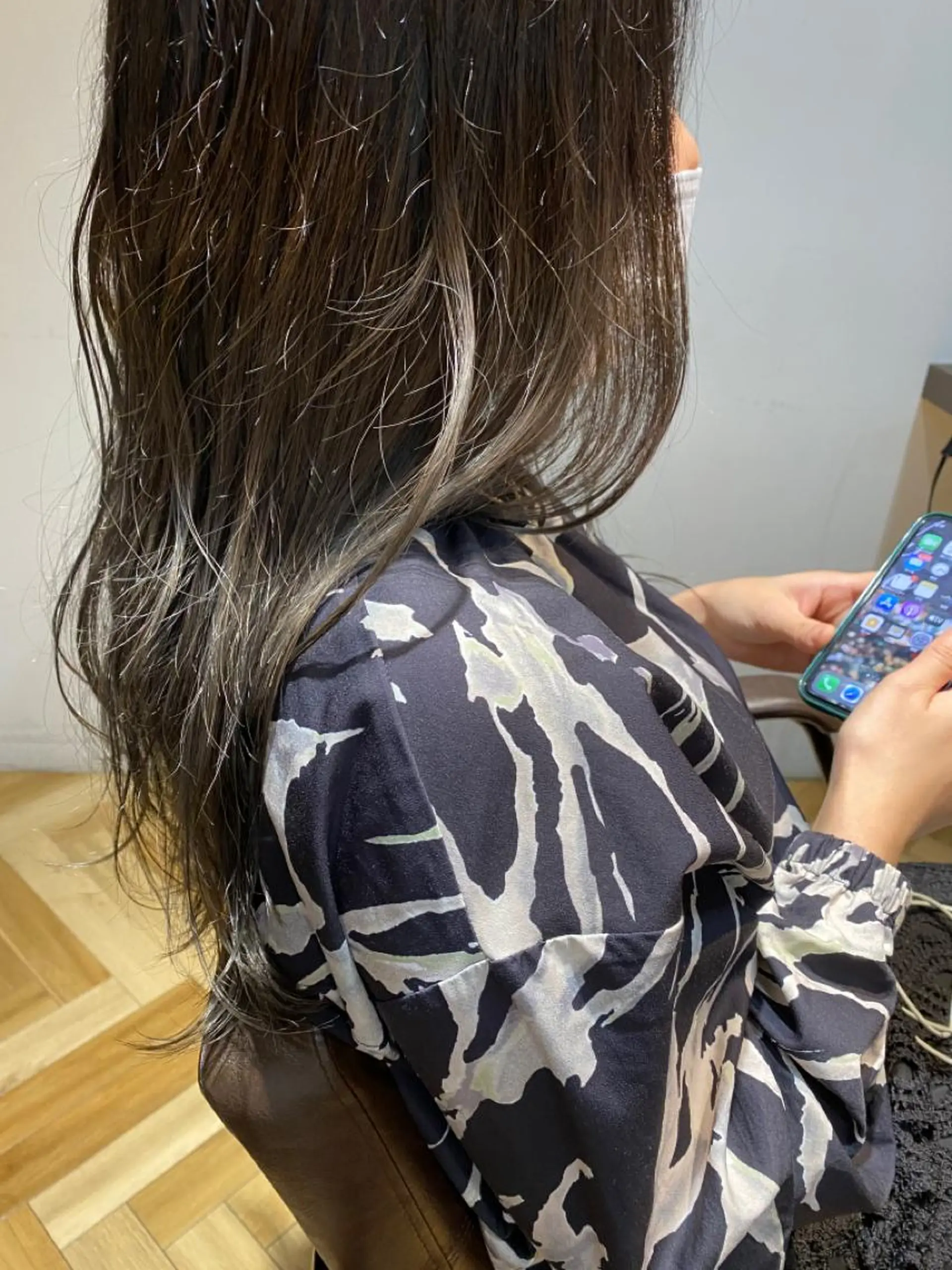 セミロング カラー 美髪改善・ブリーチ tadasuke⭐️のヘアスタイル