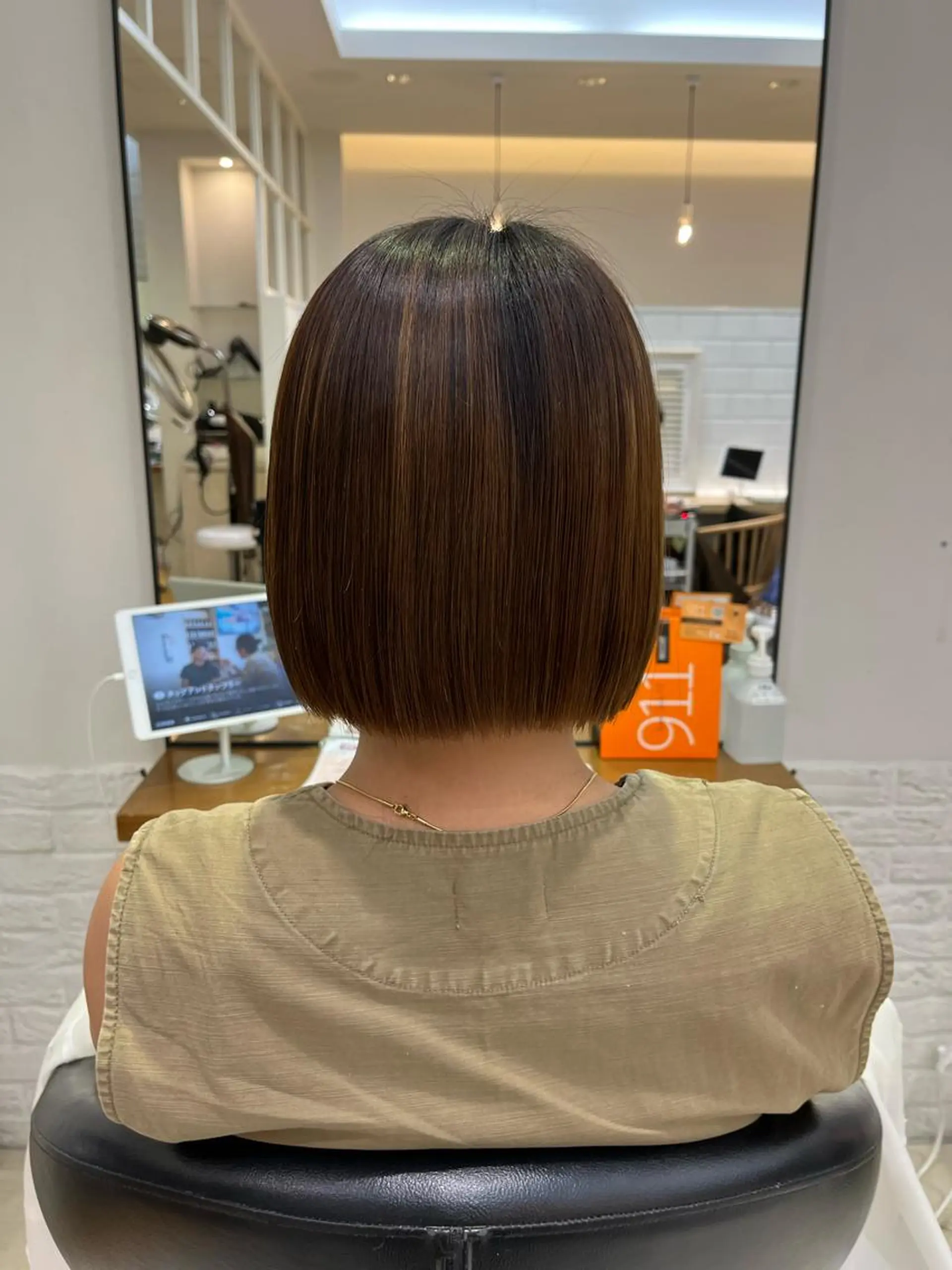 ミディアム コテ巻き風パーマ🫧 麻尋のヘアスタイル