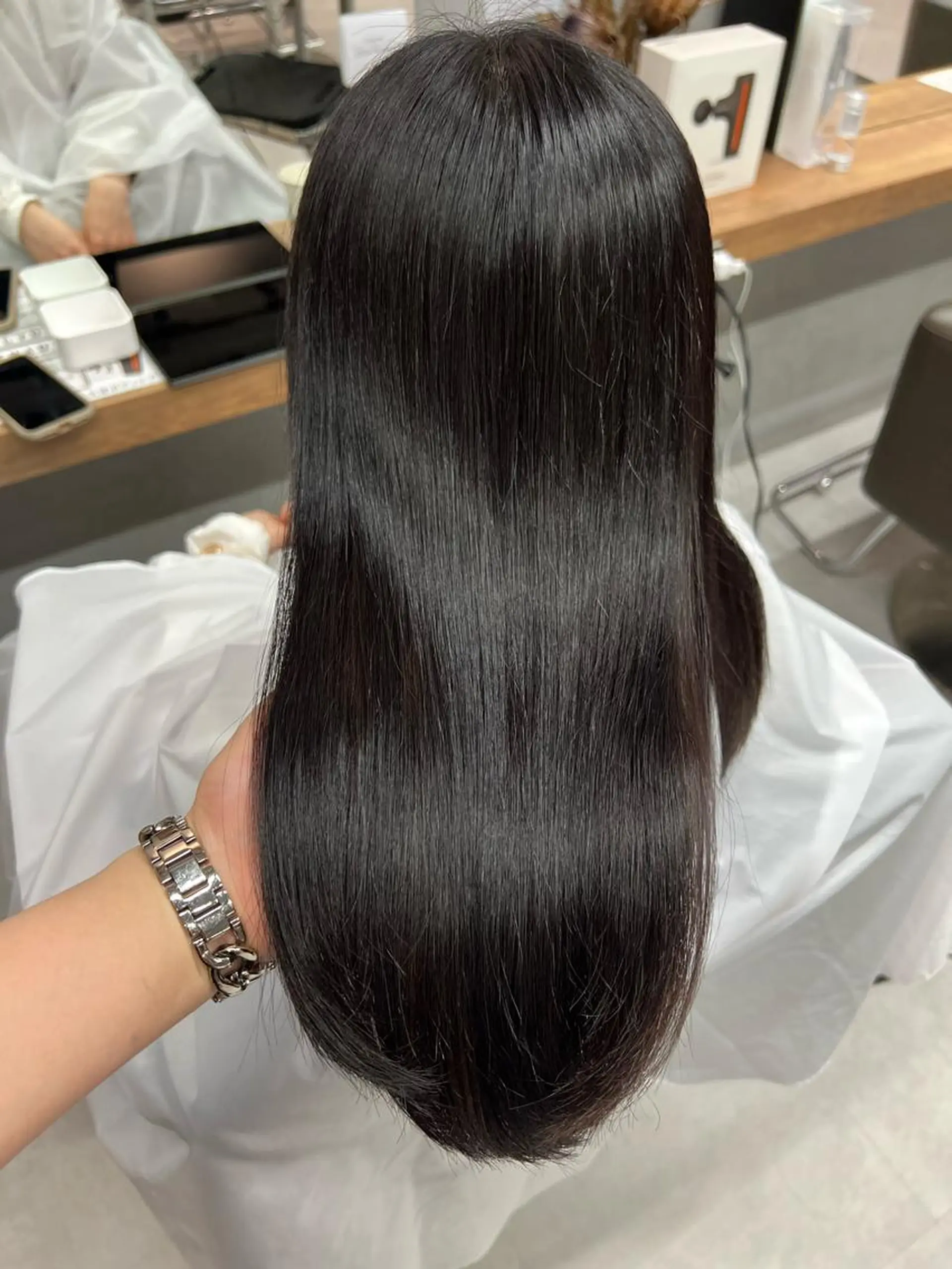 セミロング カラー 伸ばしかけ 酸性ストレート 縮毛矯正 🫧オリーブ/赤み消 し/暗髪🫧野本麗奈のヘアスタイル