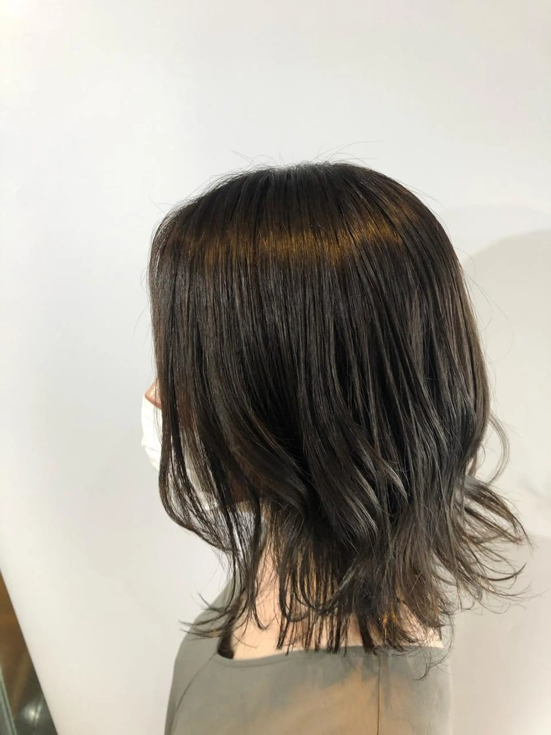 ミディアム カット ヘアカラー トリートメント agora心斎橋店所属・髪質改善 🐶とっくんのヘアスタイル