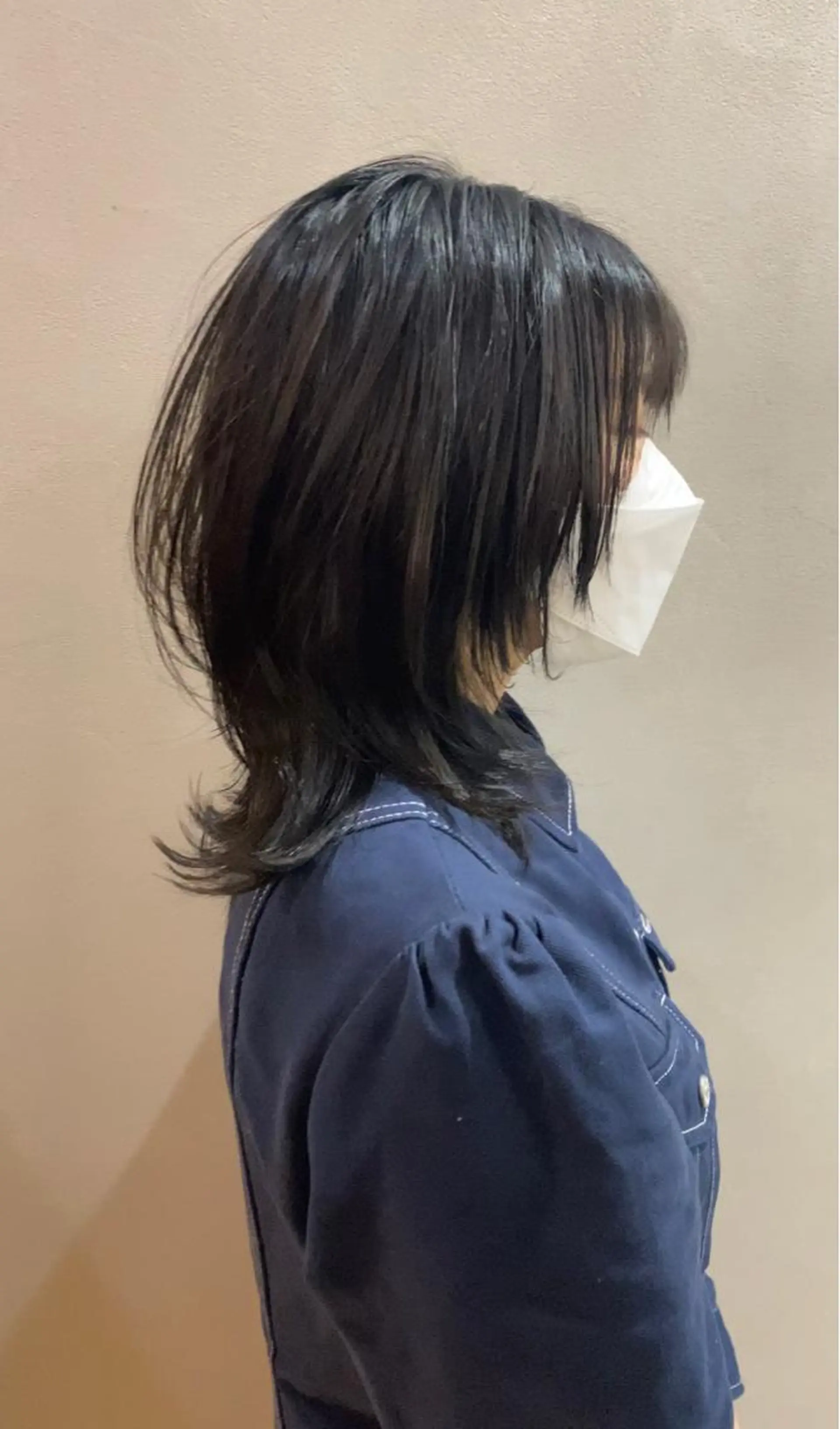 ミディアム レイヤーカット ウルフカット ウルフレイヤー カット ヘアカラー トリートメント トップスタイリスト 江口 稜亮のヘアスタイル