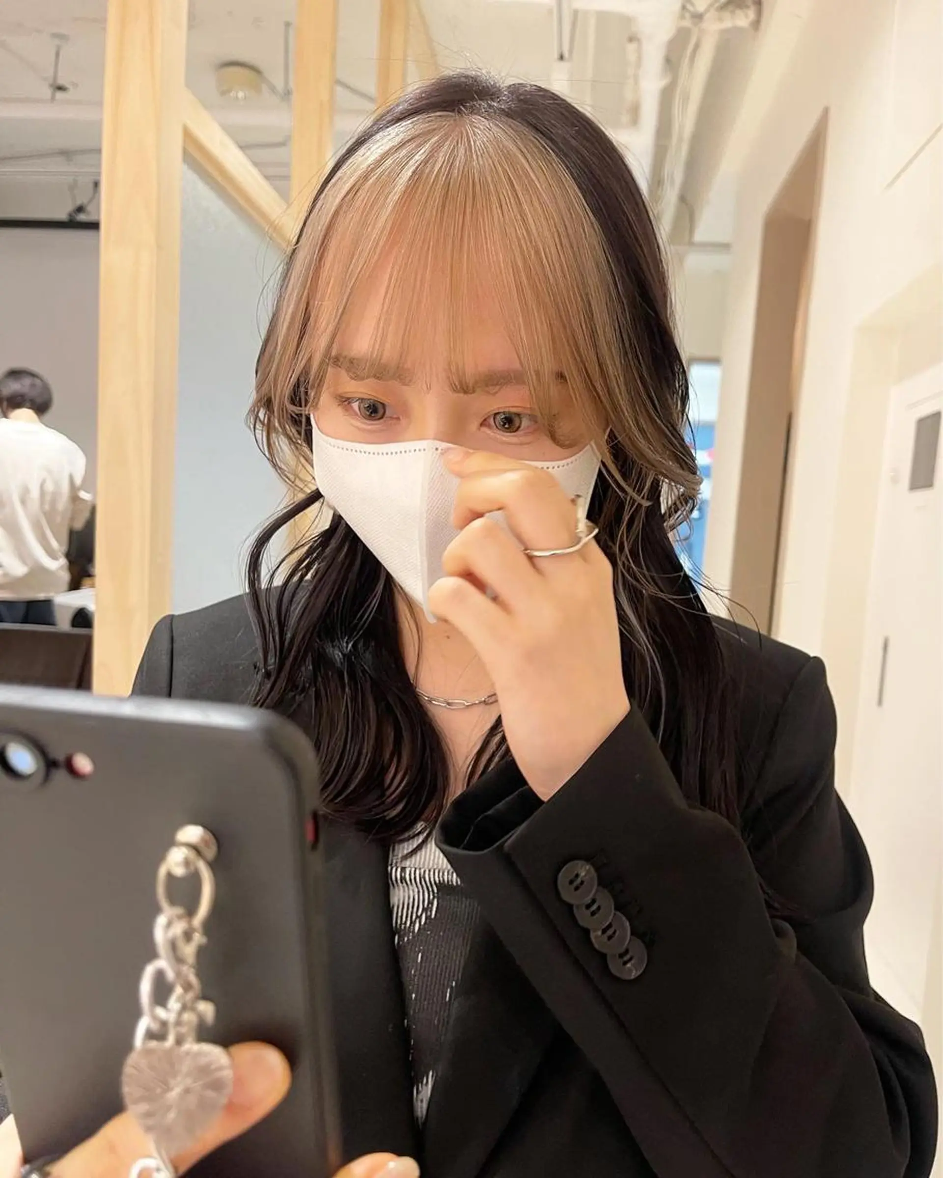 カラー ミストバング イヤリングカラー  フェイスフレーミング インナーカラー カット ヘアカラー トリートメント PALAN K-Beauty SHINJUKU所属・“ミニモ最高評価獲得 “代表"Kohei"のヘアスタイル