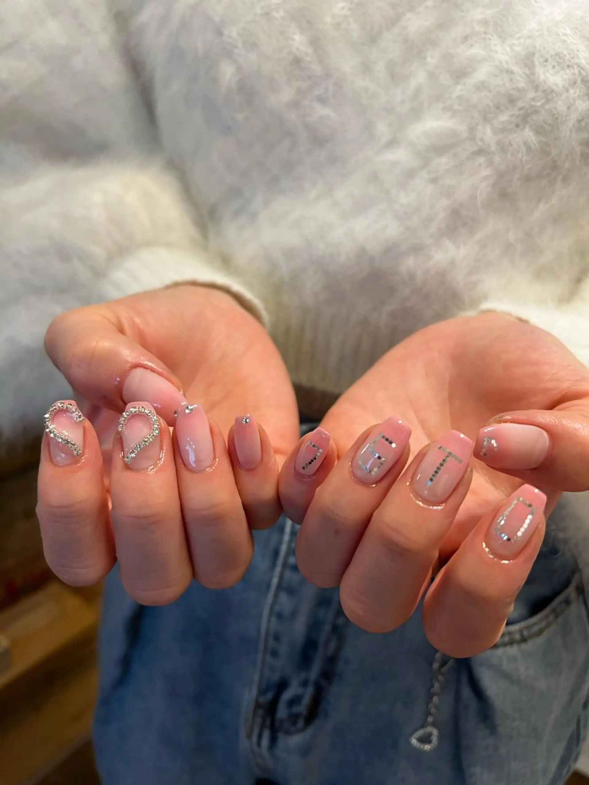 ネイル ハンドネイル フットネイル ハンドケア Nes.Nail所属・Miyagi Asamiのネイルデザイン