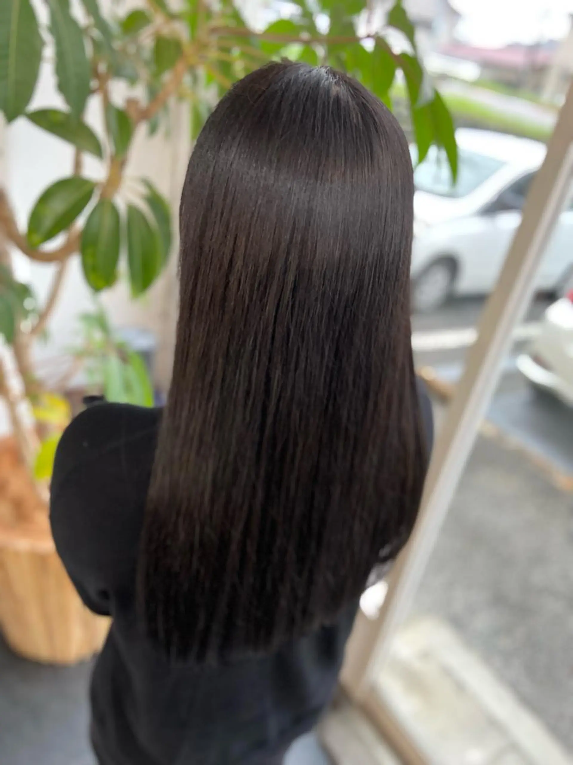 ロング カラー 黒髪 ロング ARK 武藤のヘアスタイル