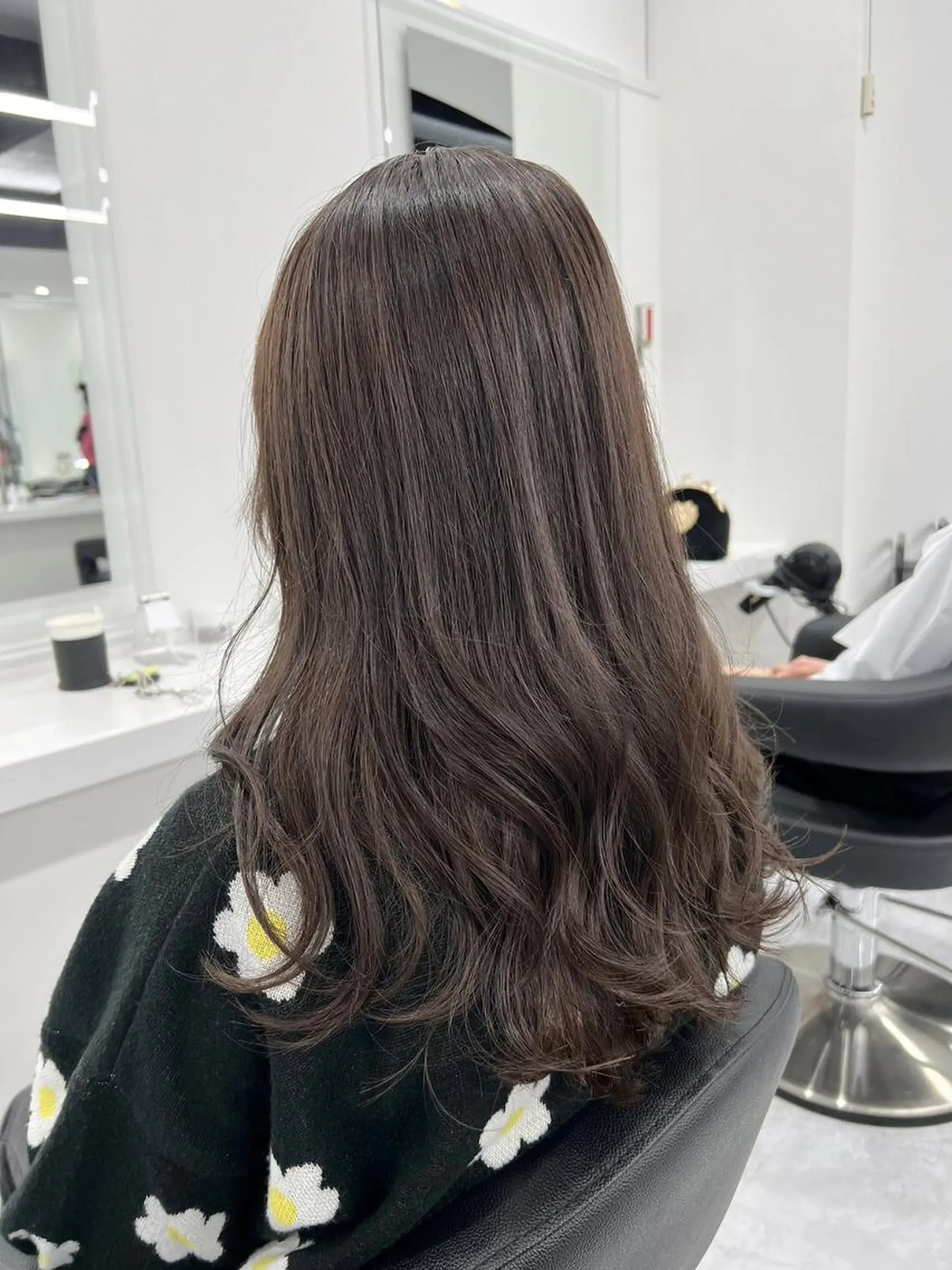 カラー 透明感ベージュ🪽 ブラウン🤎Rinのヘアスタイル