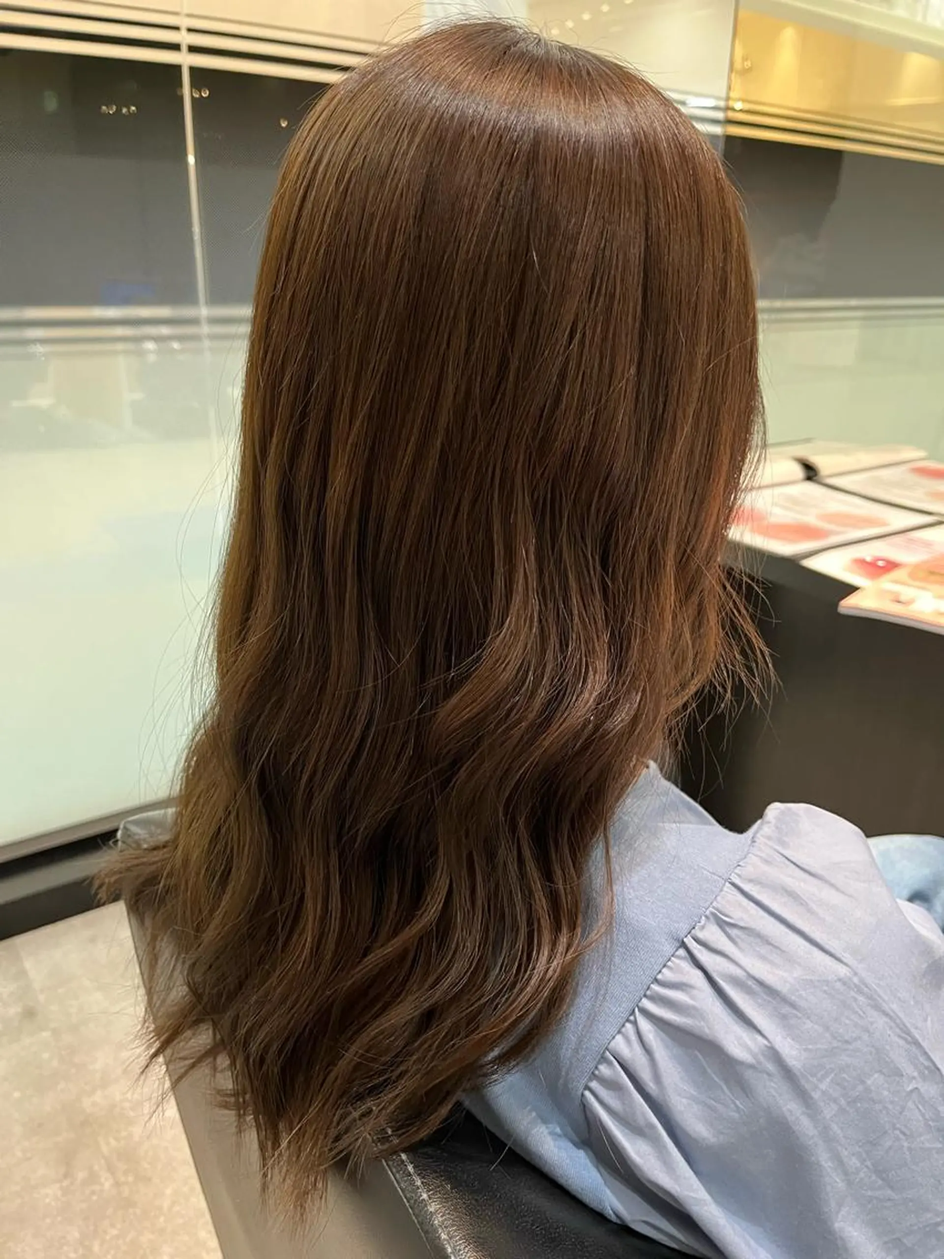 ミディアム カラー ブラウンカラー イルミナカラー ナチュラルブラウン カット ヘアカラー トリートメント AVANCEアリオ鳳店所属・玉城 和磨のヘアスタイル