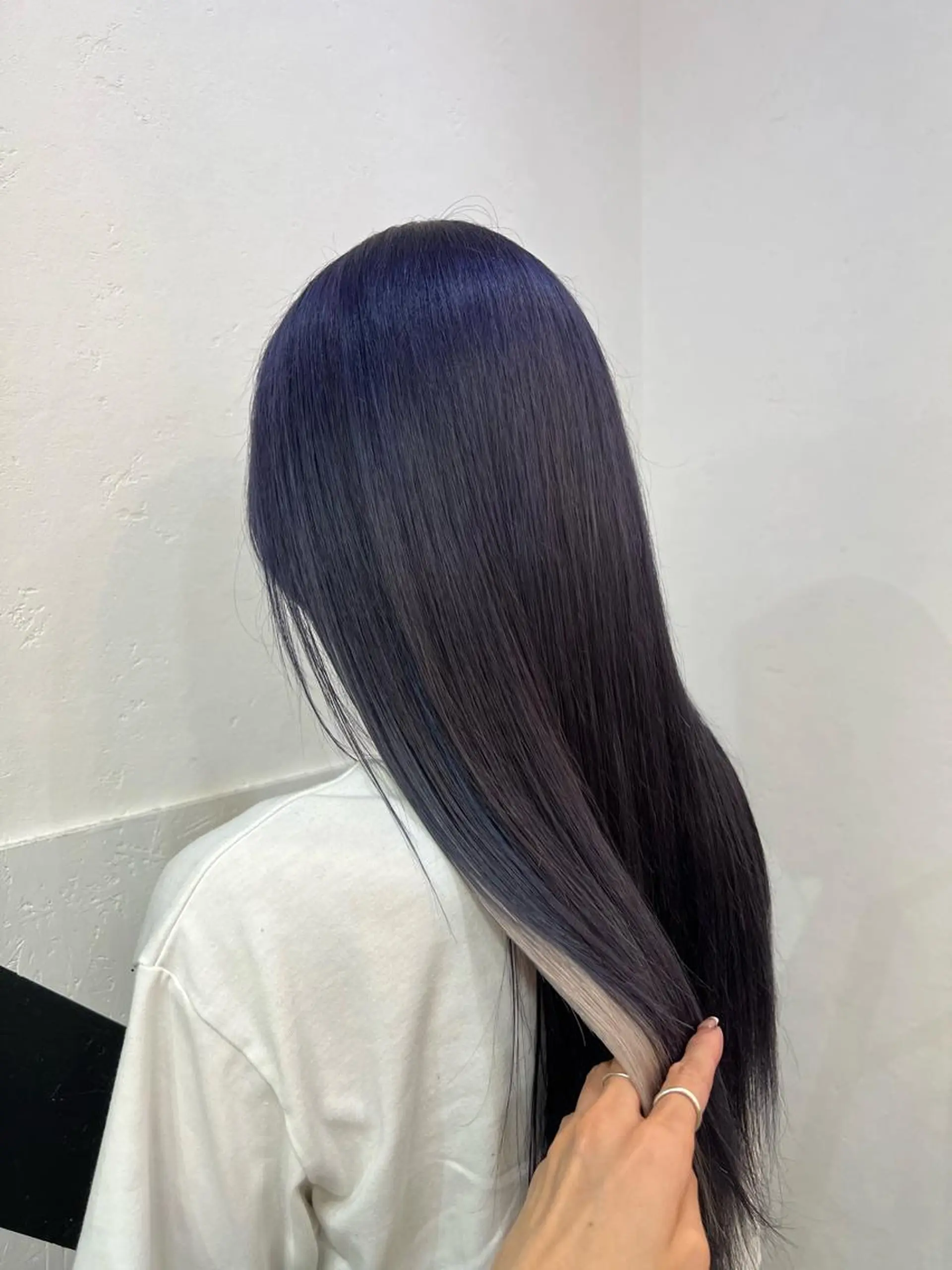 ロング 【DEST】 KAHOのヘアスタイル