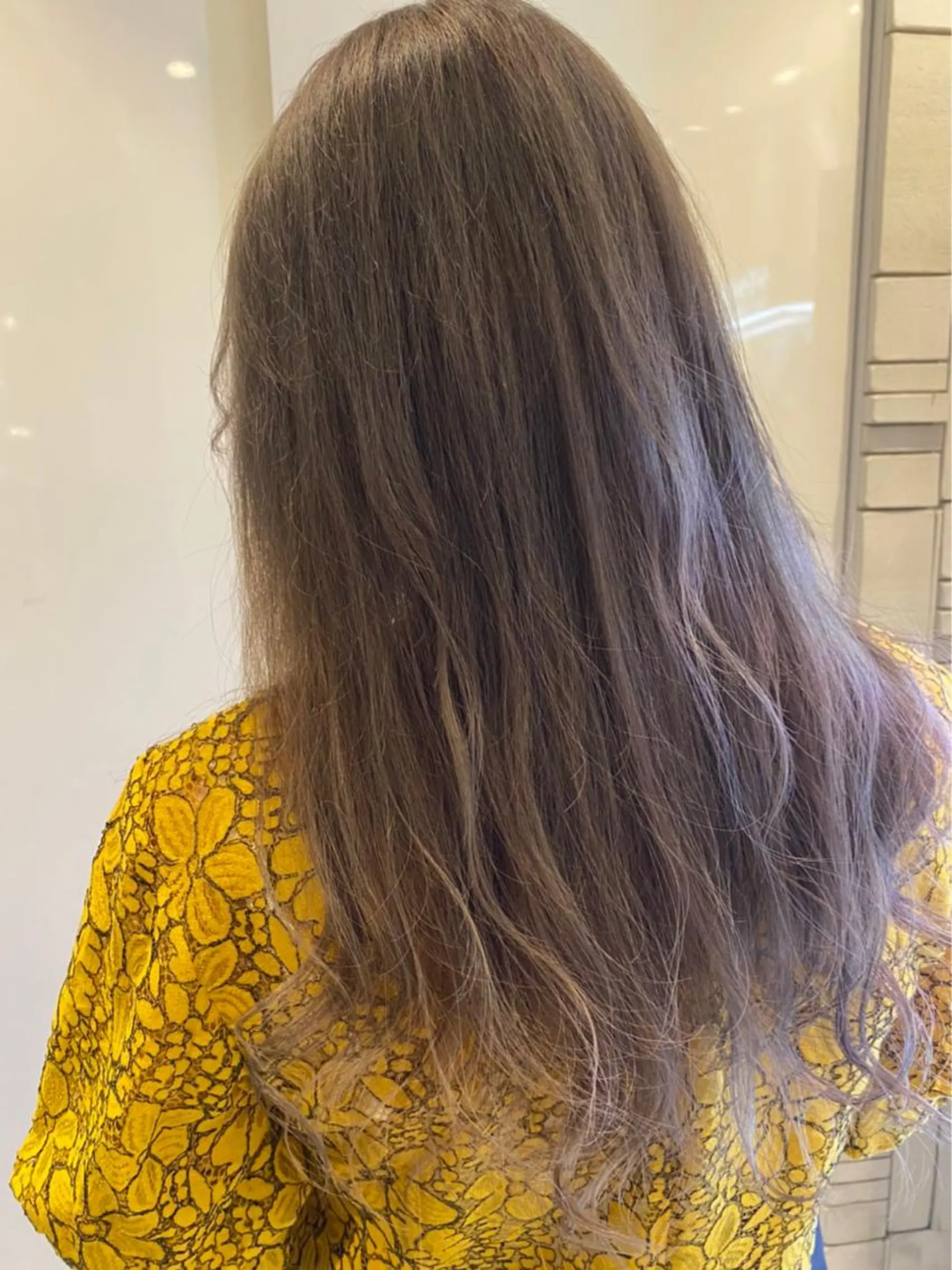 ロング カラー カット ヘアカラー トリートメント 美髪形成！色素改善！ 秋田　和輝のヘアスタイル