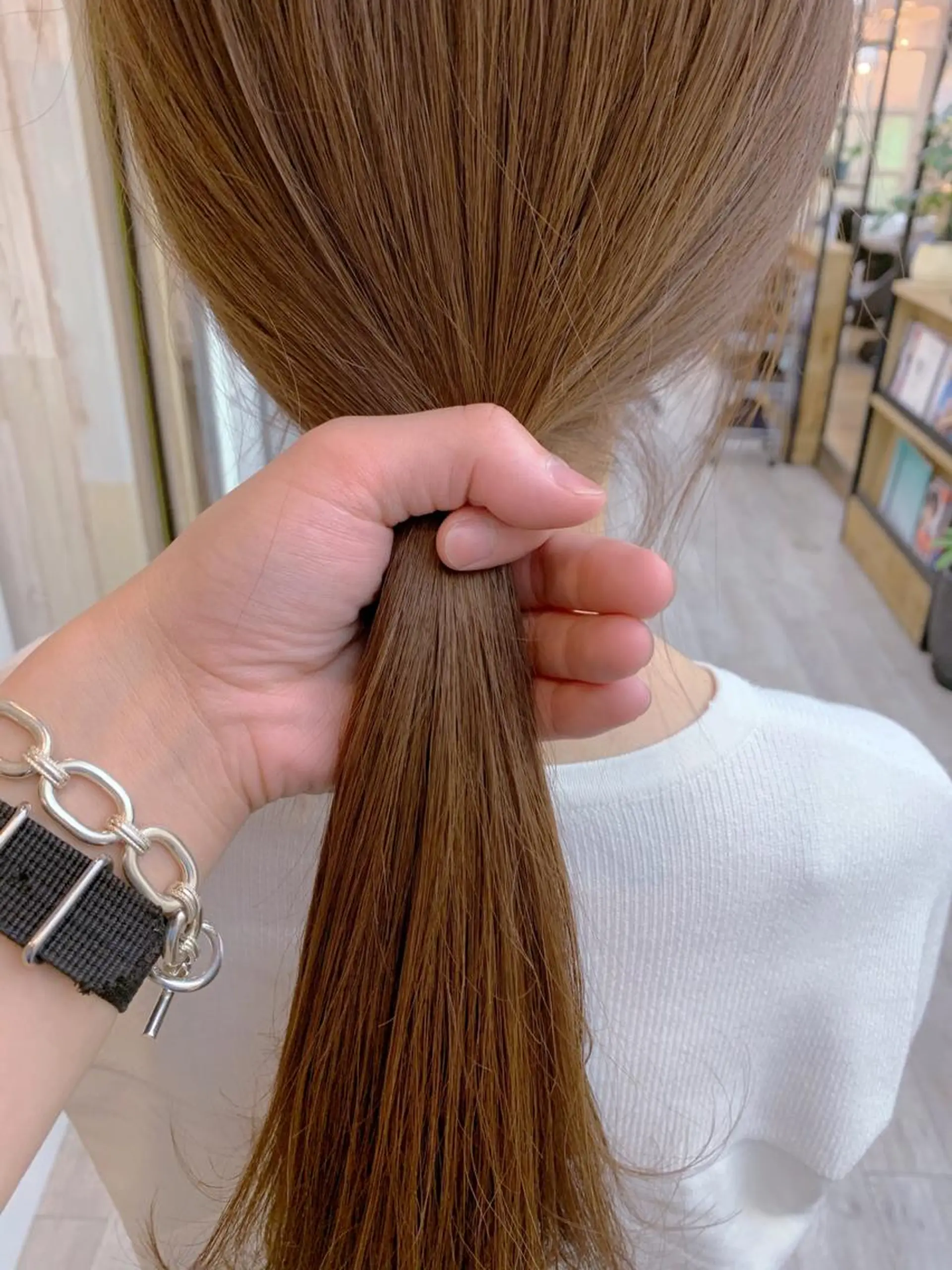 セミロング カラー ブラウンカラー 髪質改善×大人可愛い 艶髪🫧ダイトのヘアスタイル