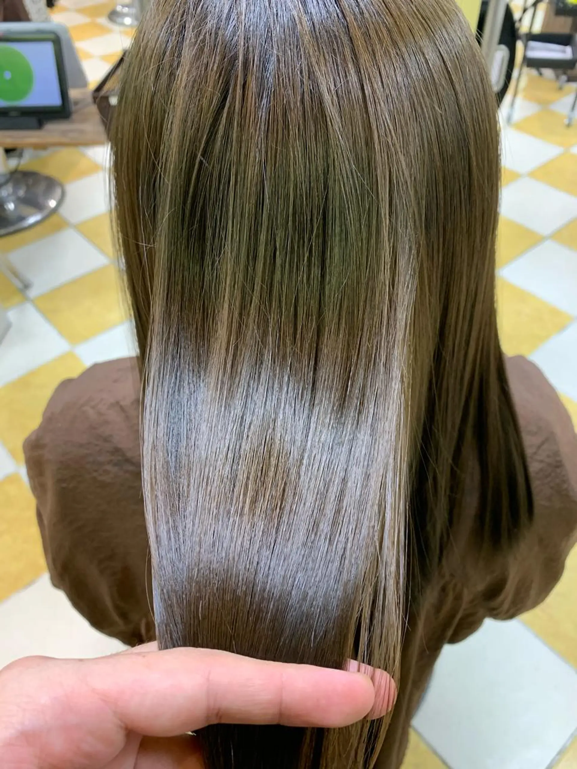 ロング トリートメント ササ　ユウキ/パーマ 縮毛矯正/髪質改善のヘアスタイル