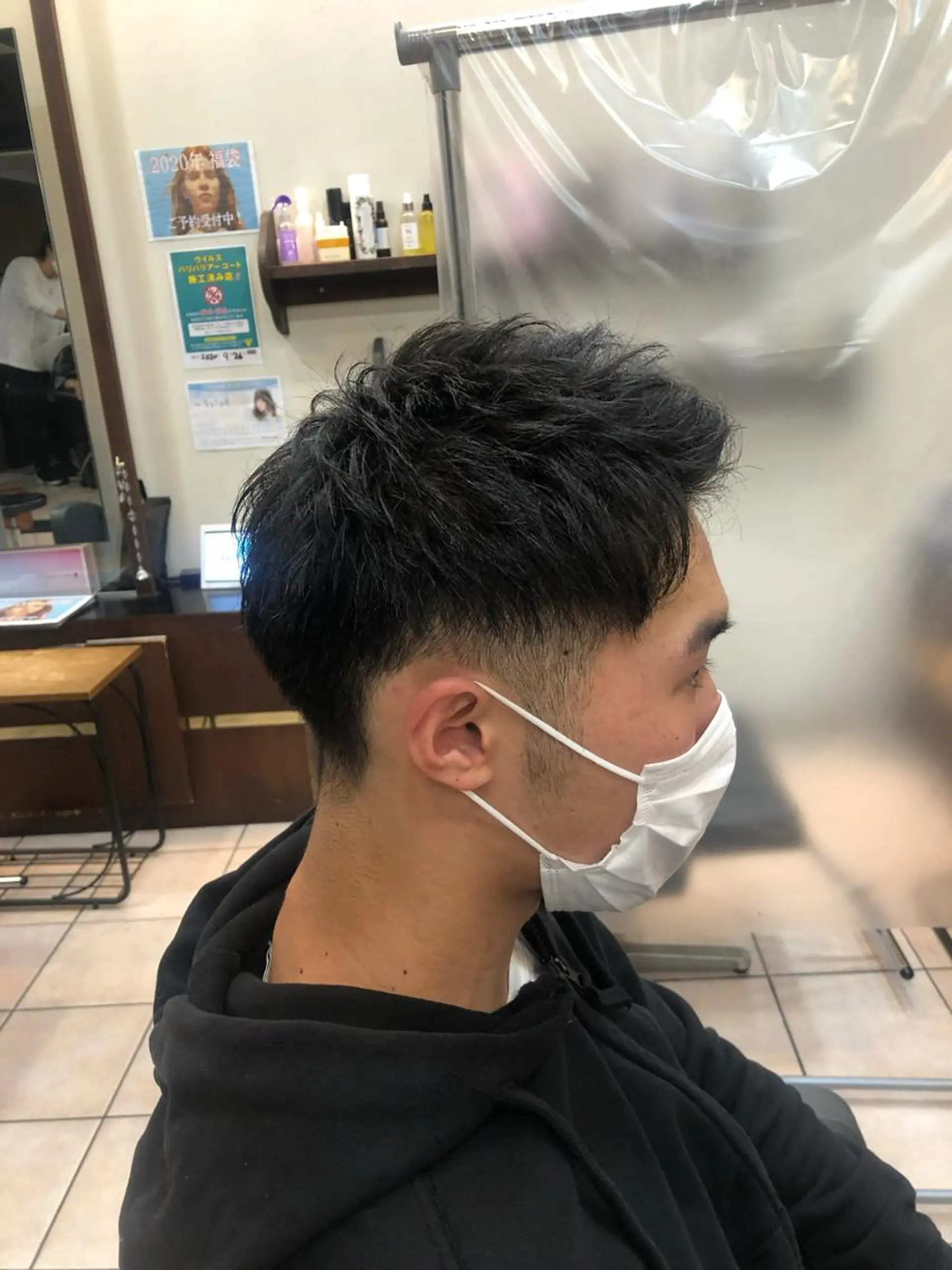 メンズ FRAME ASUKAのヘアスタイル