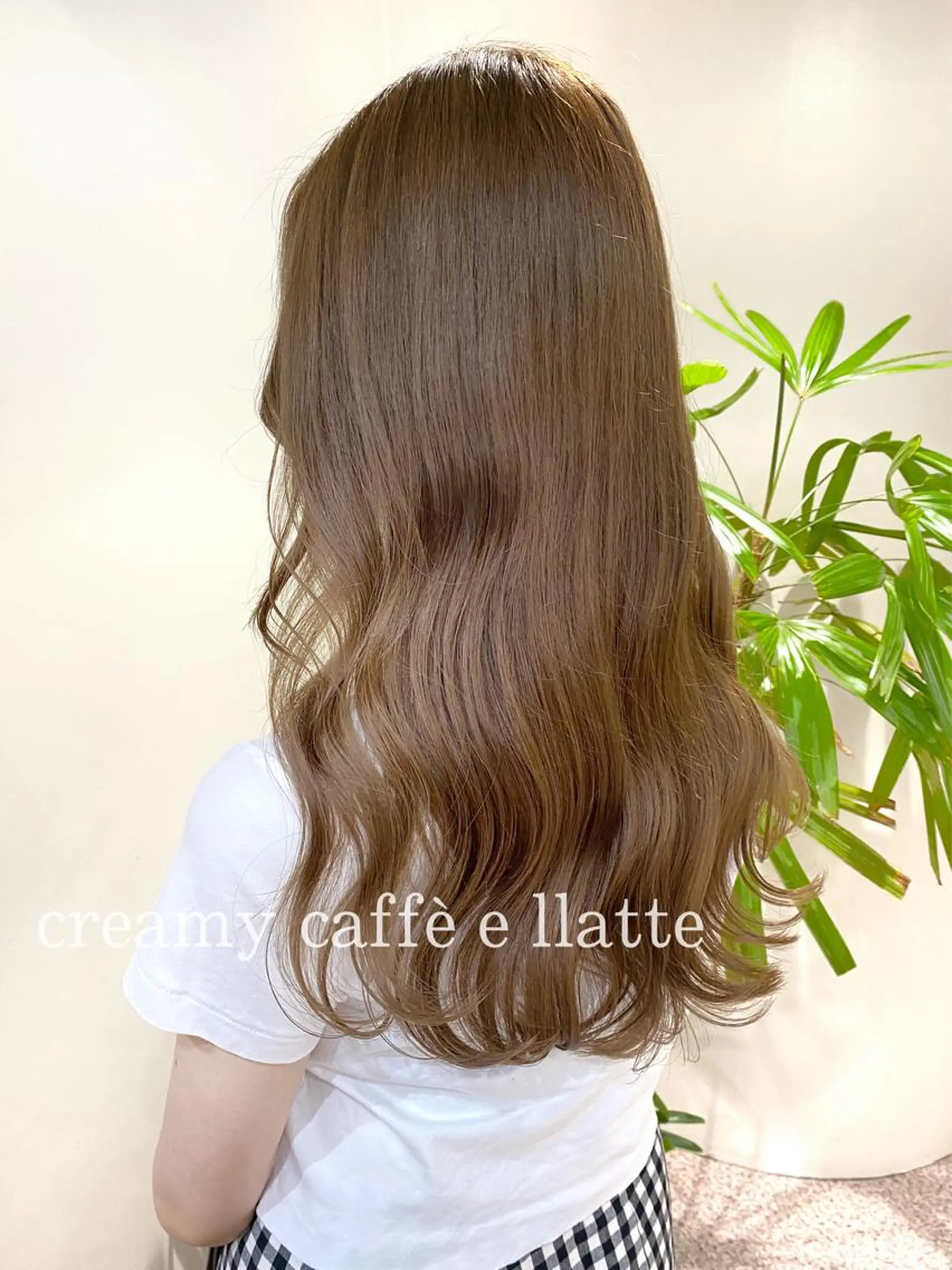 ロング カラー clomus所属・YUKA艶髪 🌸寛ぎ部屋のヘアスタイル