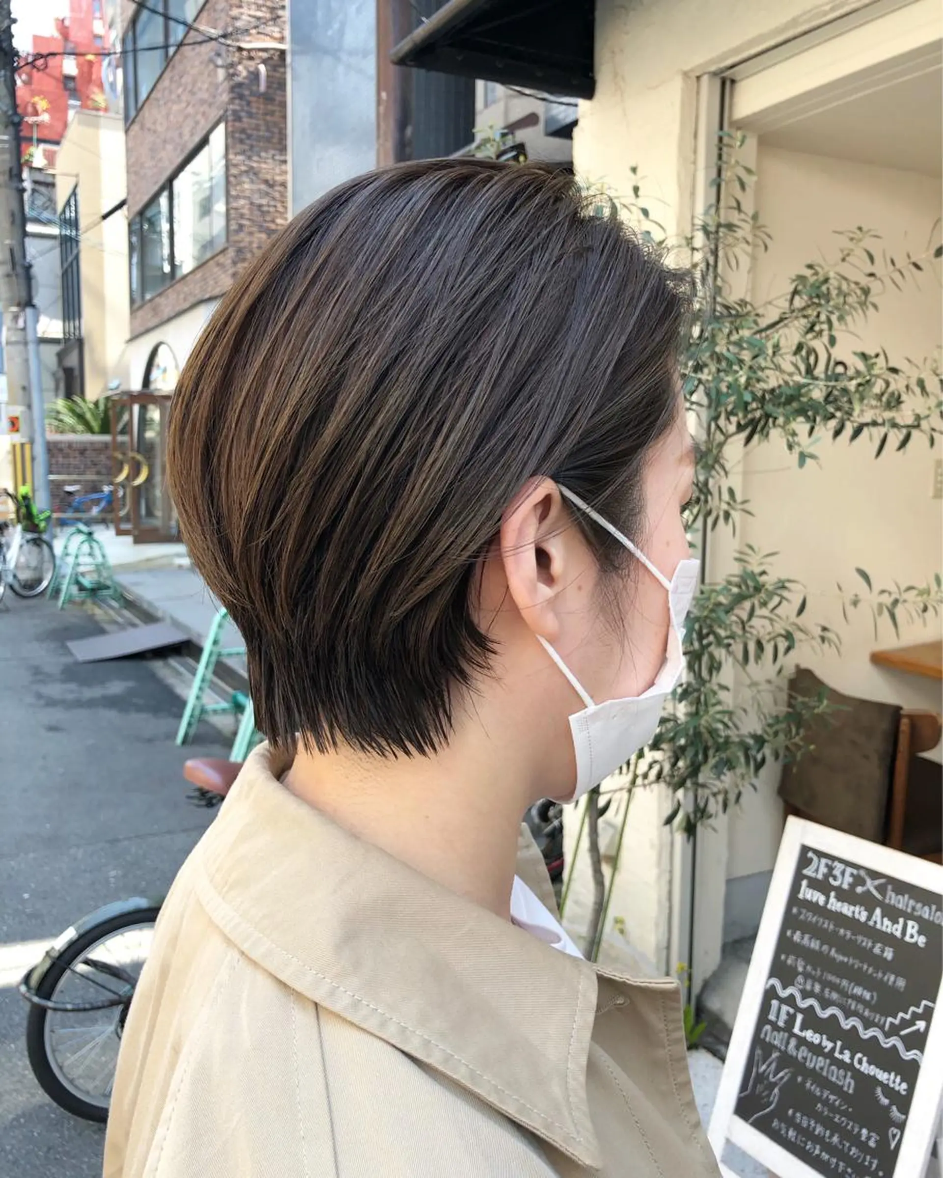 ショート カラー アッシュ luve heart's And Be  minamisemba所属・脇坂 佳世の眉毛・アイブロウイメージ