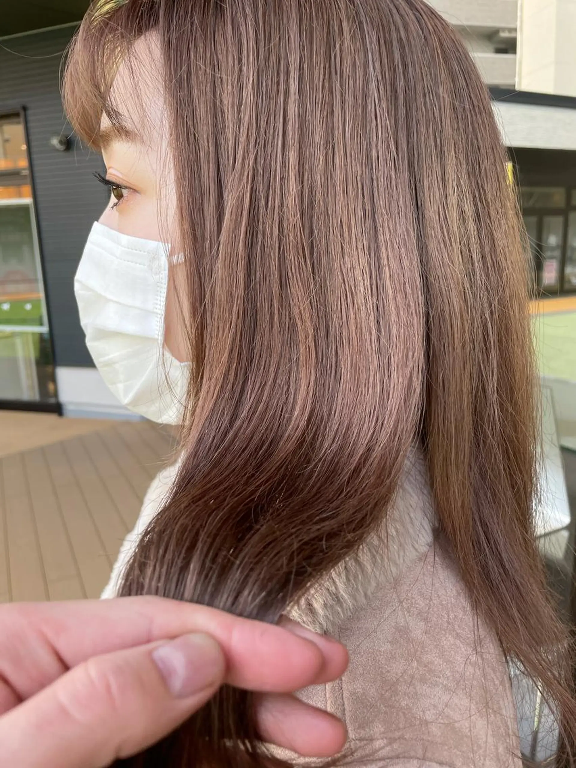 セミロング カラー ベージュカラー ピンクカラー ピンクベージュ メンズヘア特化 崎田 成人のヘアスタイル