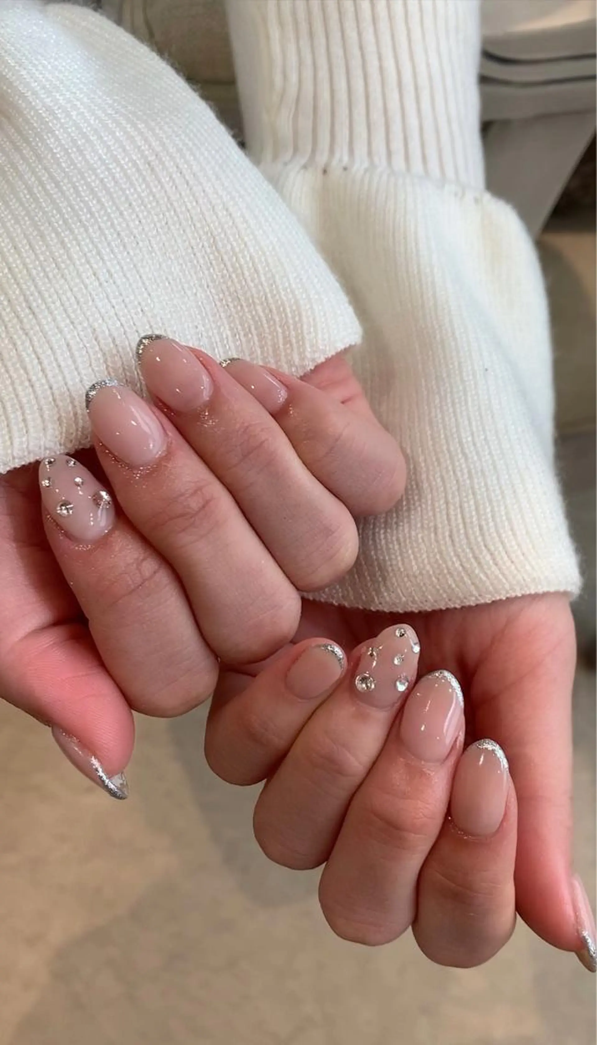 ネイル ハンドネイル ハンドケア ✨🍀岩崎 唯🍀✨のヘアスタイル