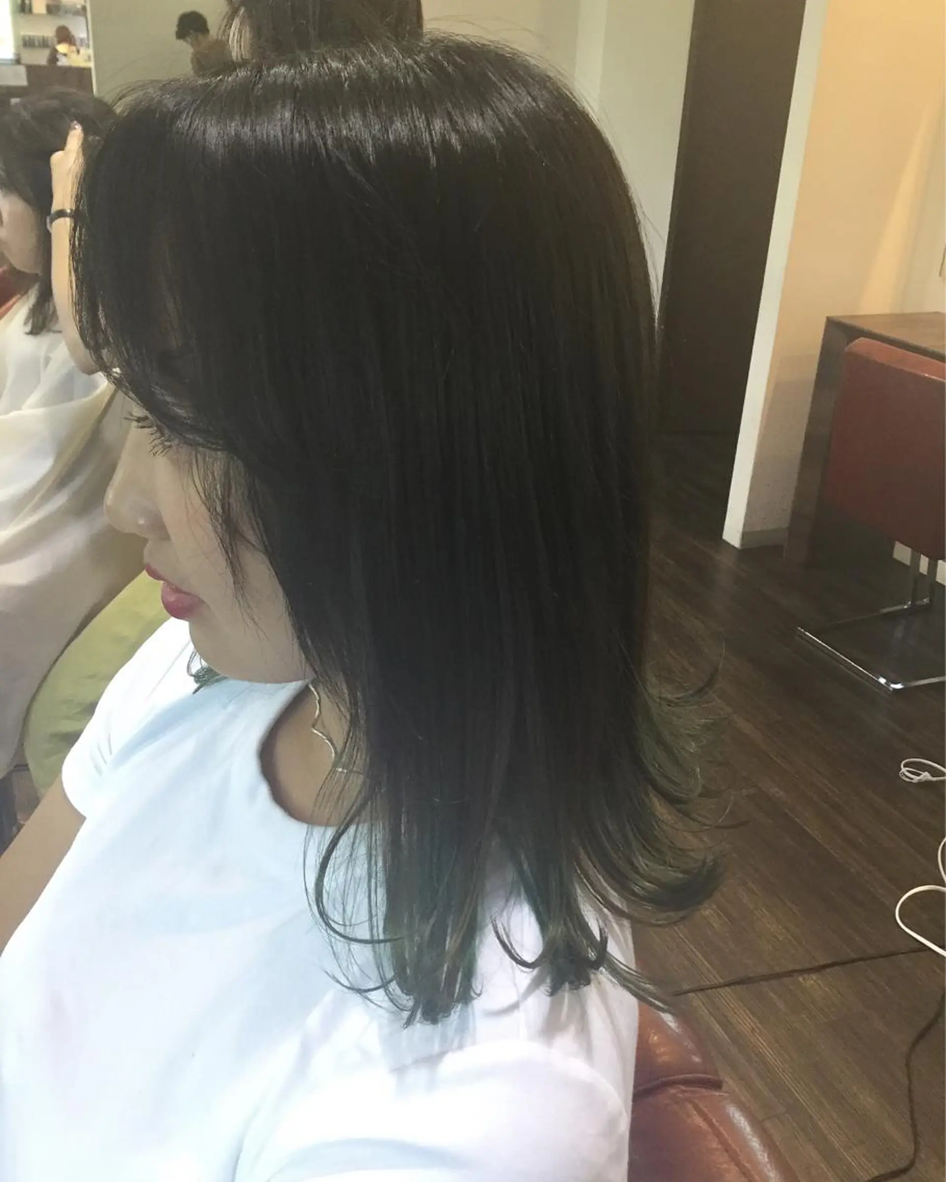 ミディアム カラー ヘアアレンジ ブリーチ 🌿‬ ܸAir 透明感🌱西村知佳のヘアスタイル