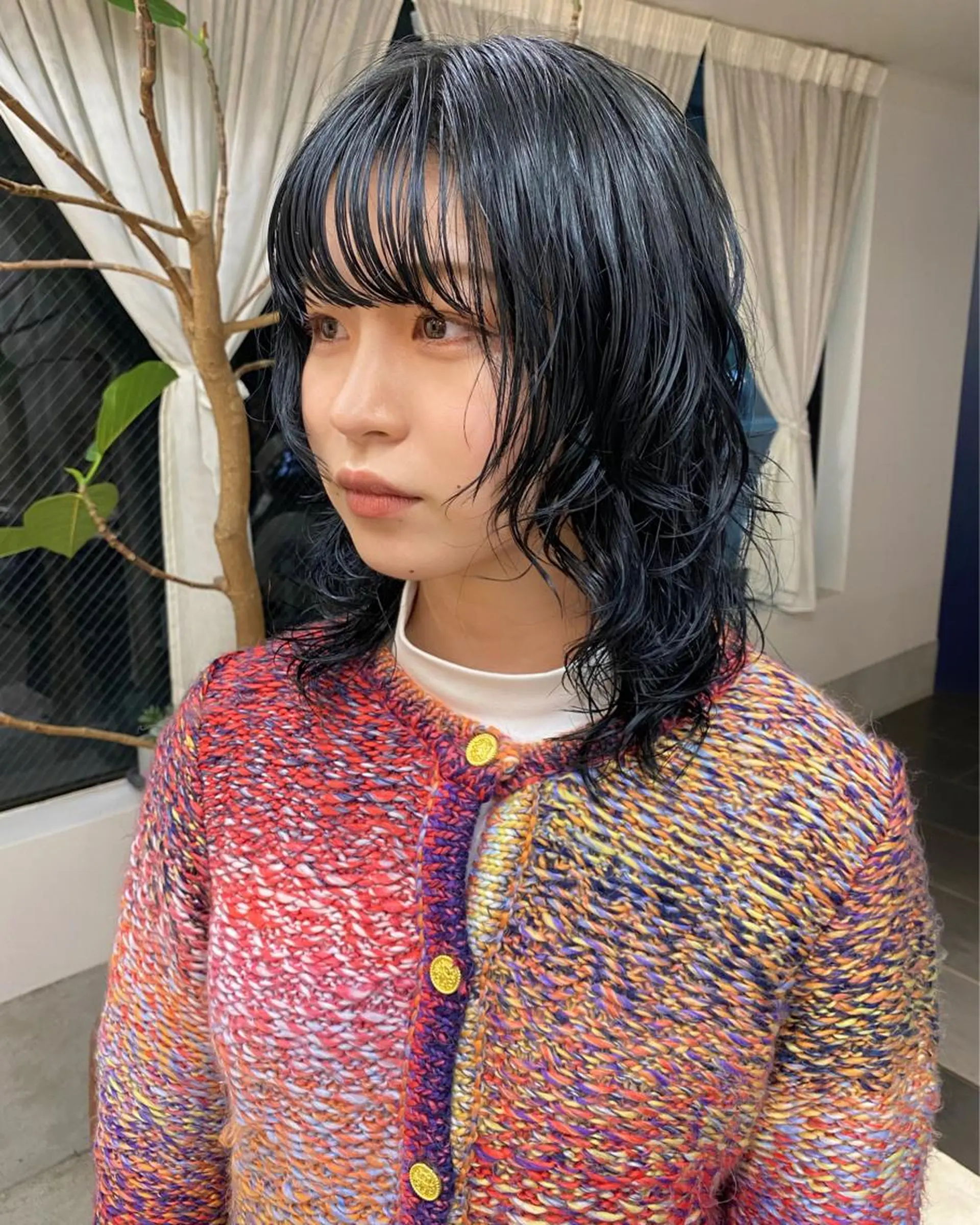 セミロング カラー ブリーチ ブリーチなしカラー ヒカル/ミディアム パーマ/ロングパーマのヘアスタイル