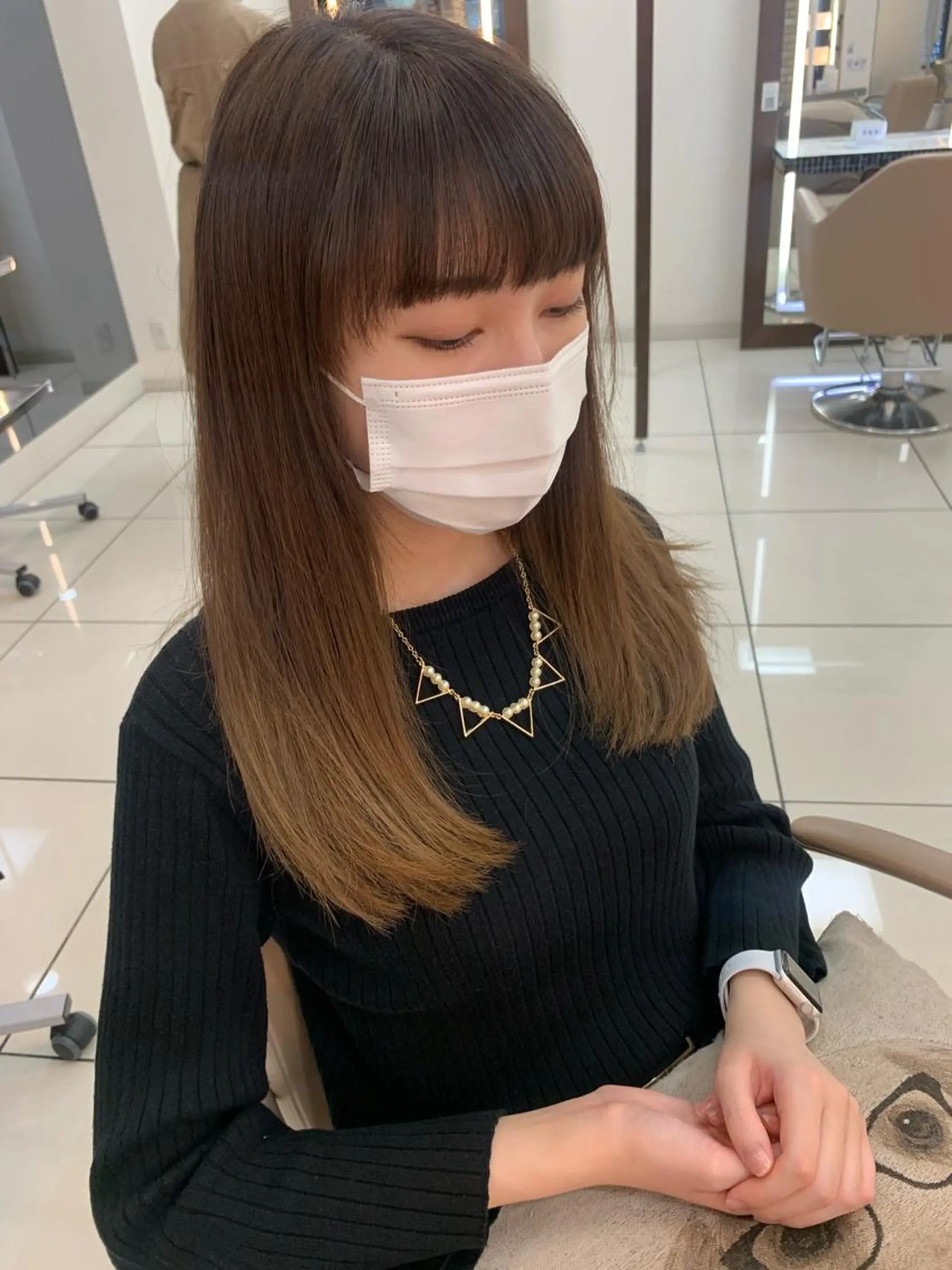 セミロング カラー ママ美容師まつげ 🤍まき🤍のマツエク・マツパデザイン