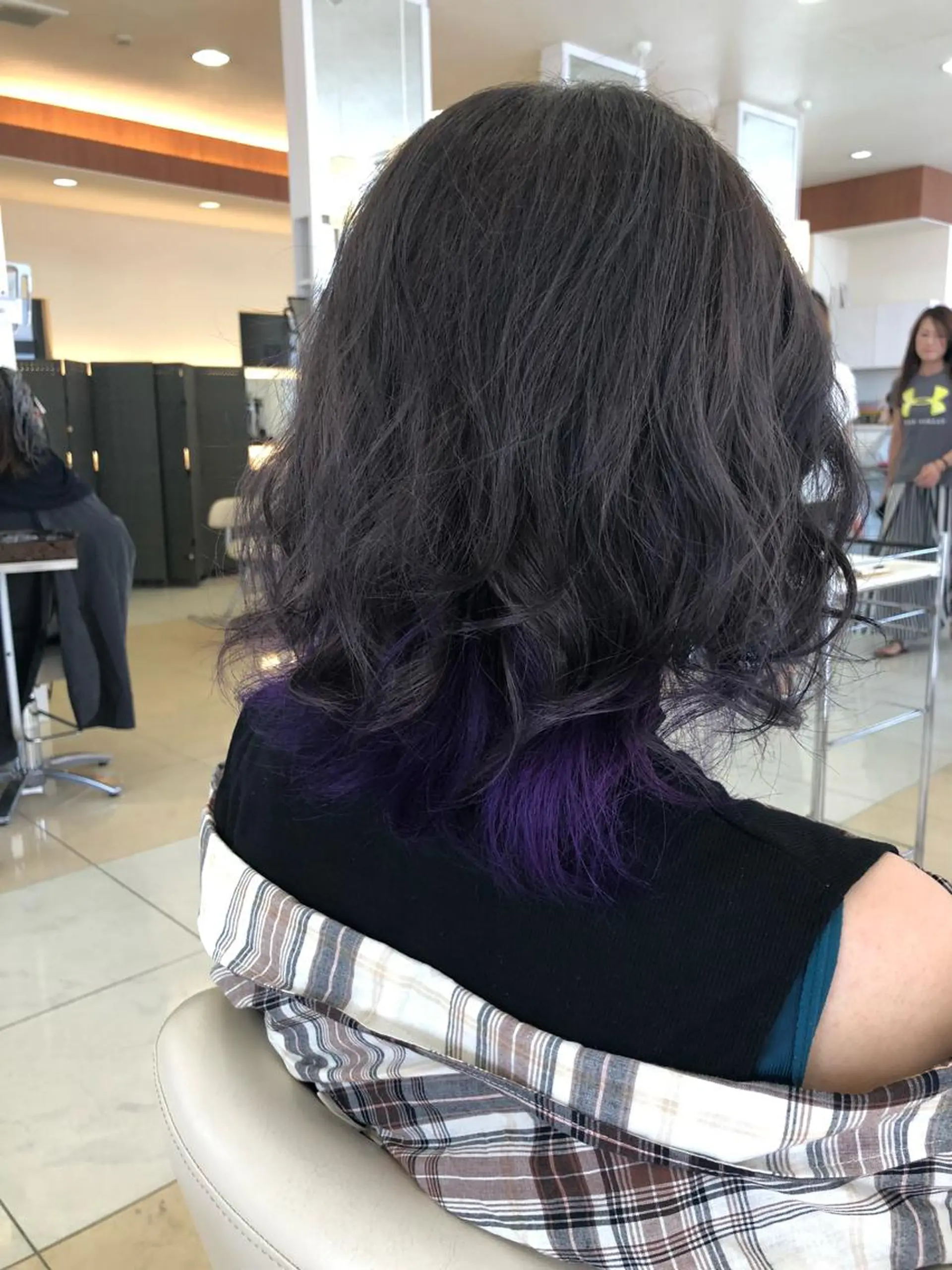 カラー 牧野 佳樹のヘアスタイル