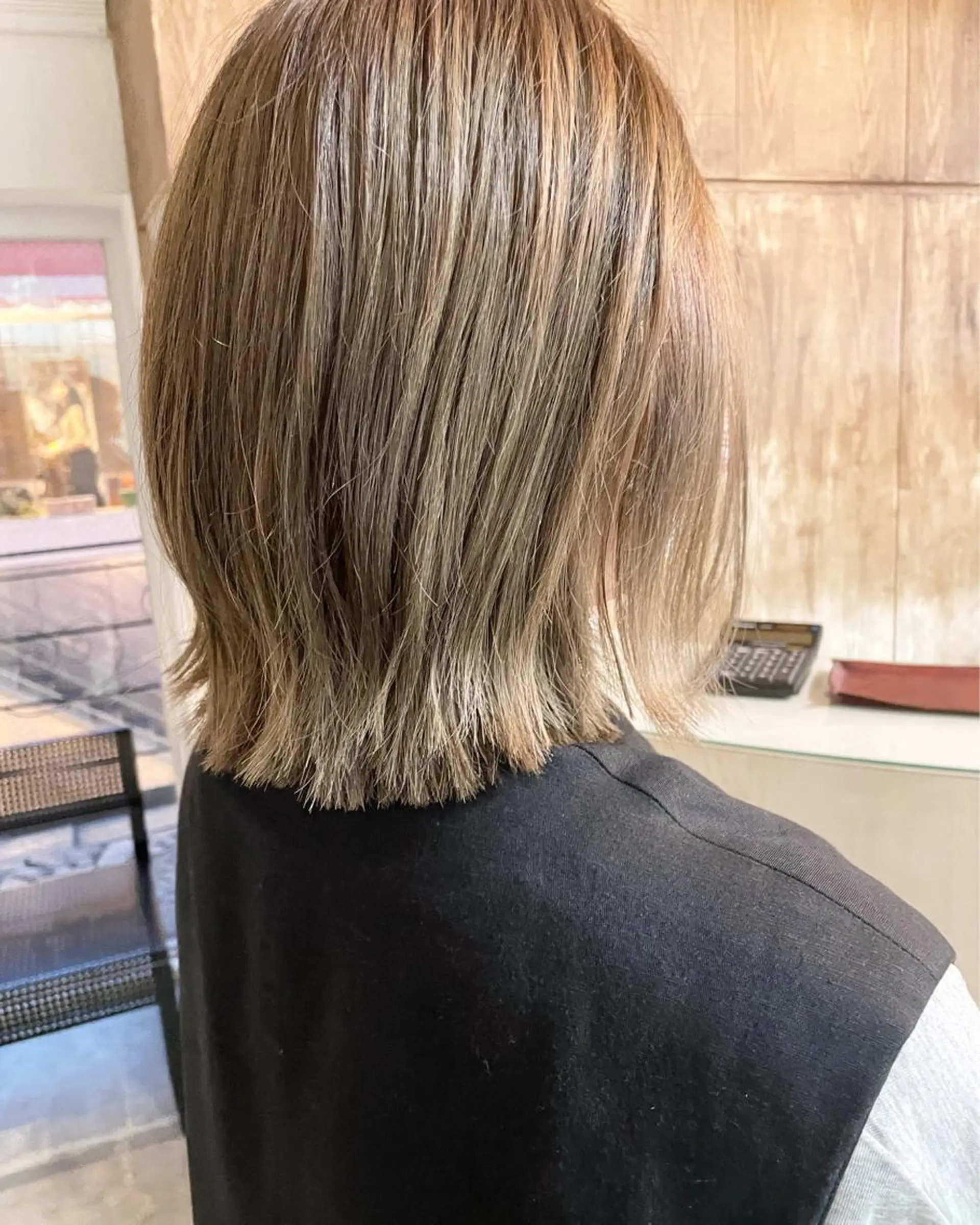 ショート カラー カット ヘアカラー トリートメント 平 ちひろのヘアスタイル