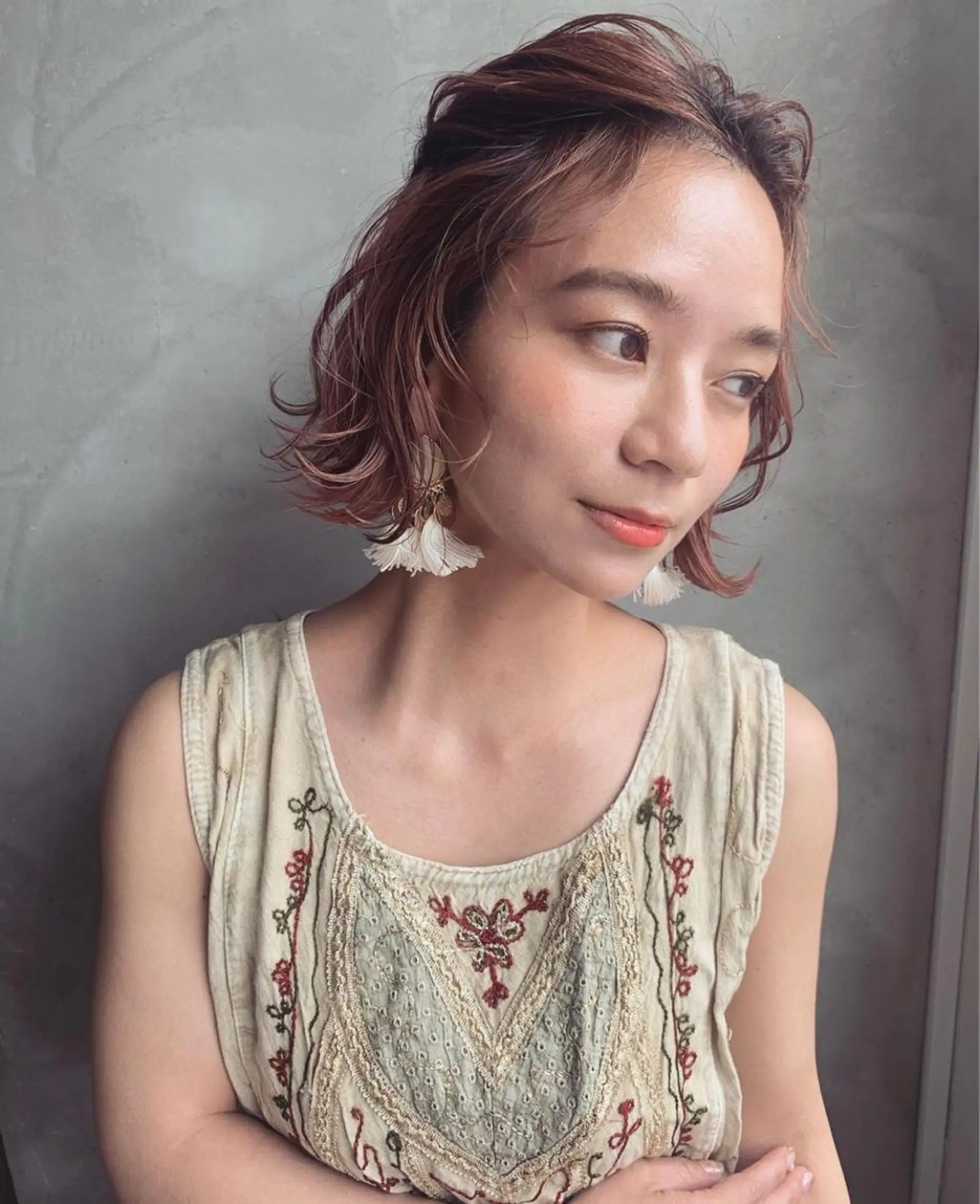 ショート カラー パーマ ヘアアレンジ maho🤍透明感 カラー/顔周りcutのヘアスタイル