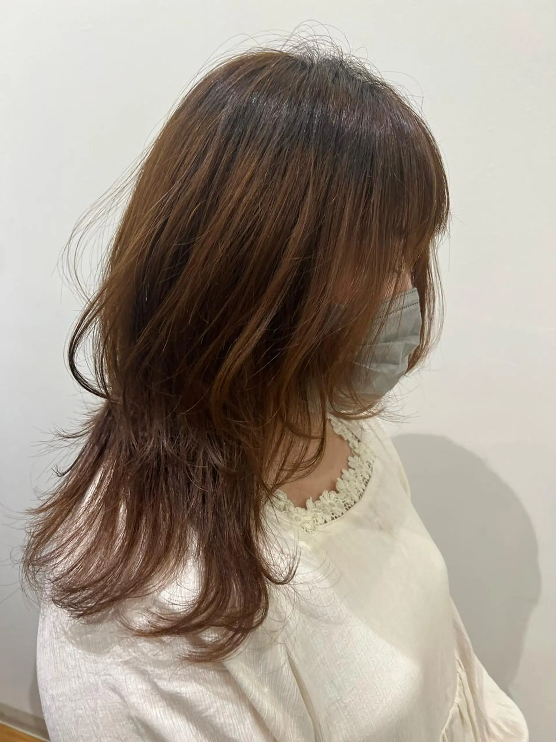 セミロング たかはし あかりのヘアスタイル