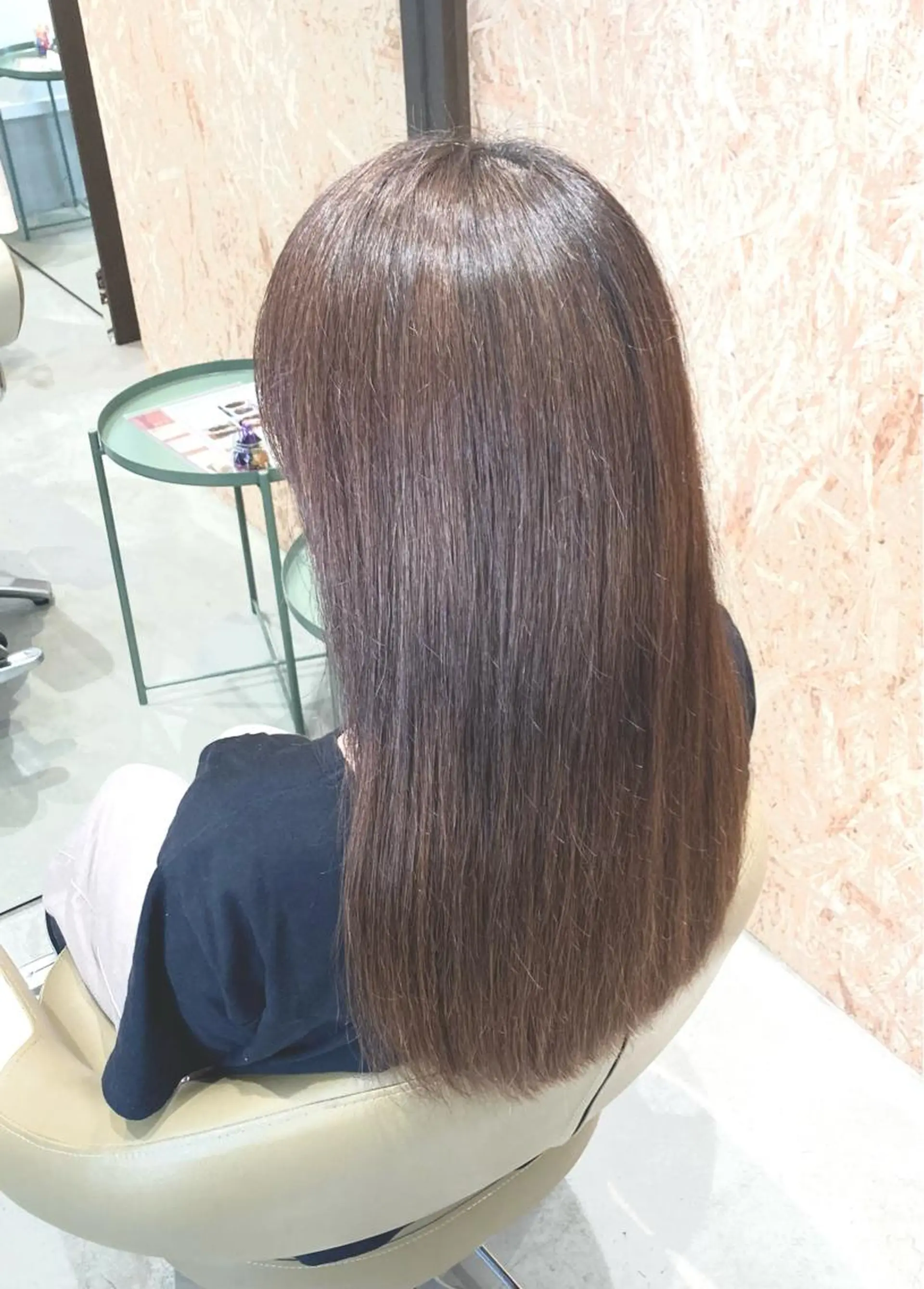 ロング 折本 沙織のヘアスタイル