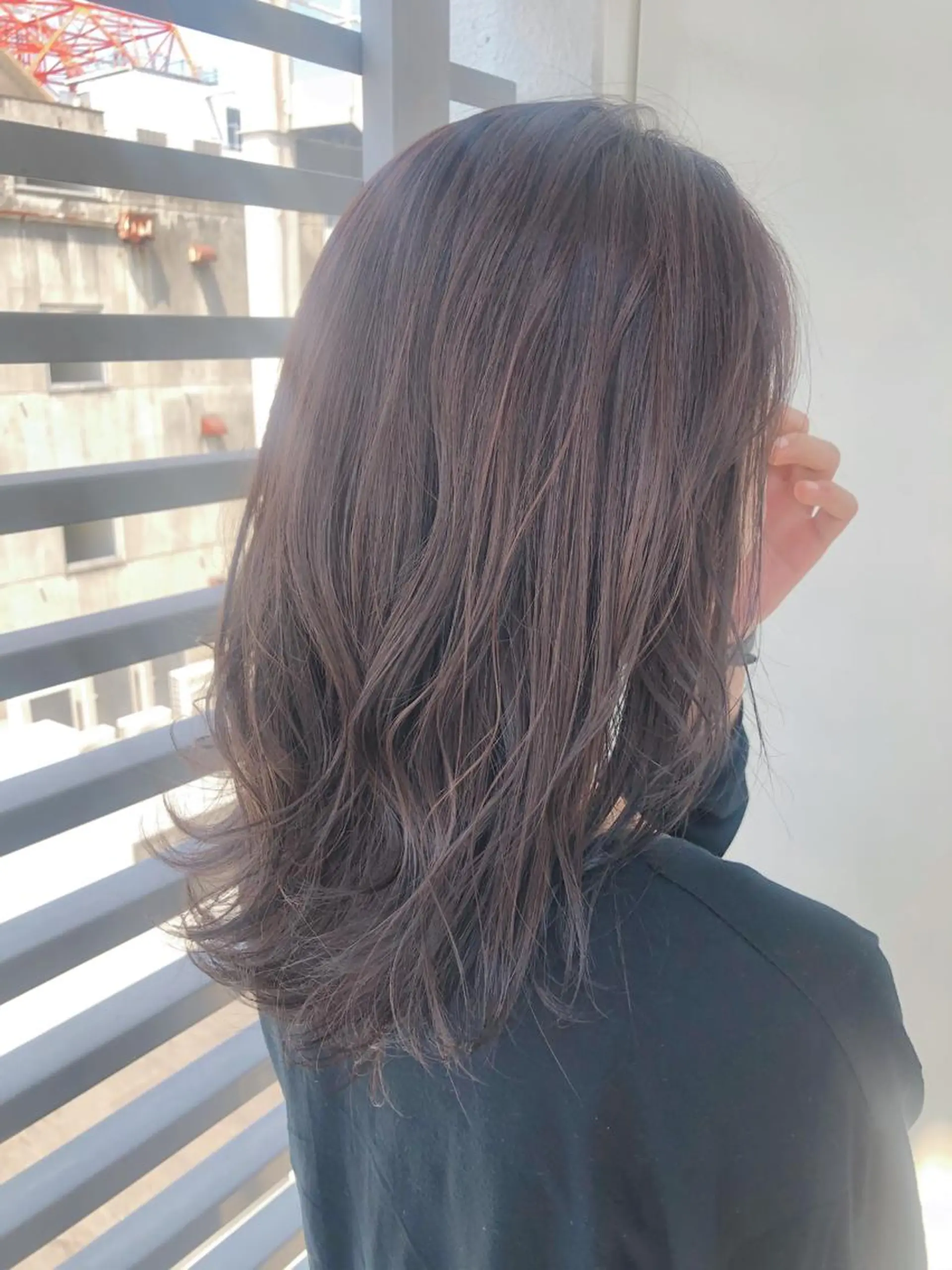 ミディアム カラー 韓国ヘア顔周りカット 艶髪ベージュtamaのヘアスタイル